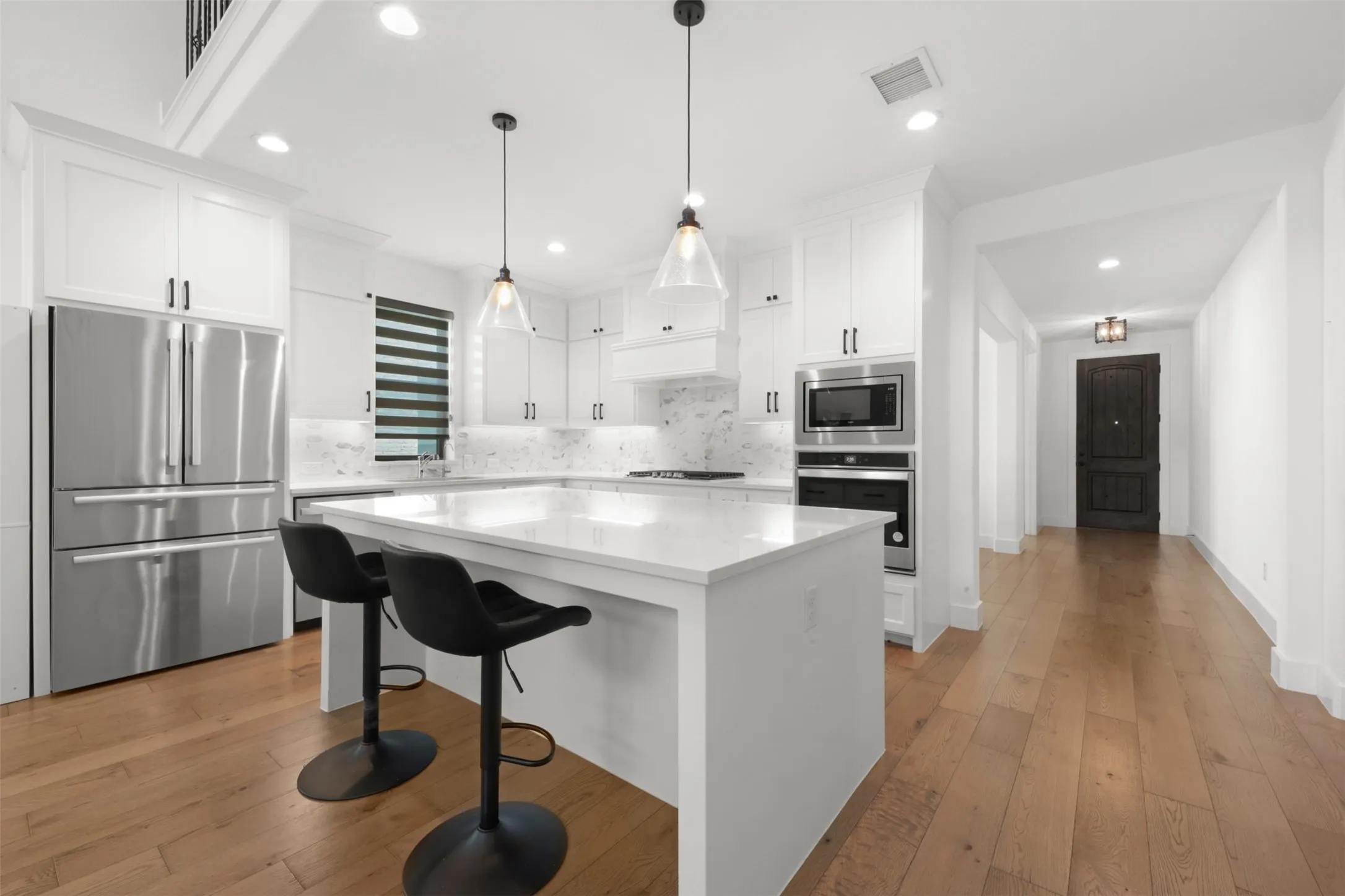 Single Family Residence For Rent in Collin County , 14164 Berryfield Lane, Frisco, Texas 75035, 4 Bedroom, 3 Bathroom, 2 Garage spaces, 3,426 Sqft, built in 2021, Price $4,000, mls#21365670, Real Estate Agent in Frisco, Homes For Rent in Collin county, Homes For Rent in Frisco, Realtor in Frisco Texas, Real Estate Brokerage Independent Realty Texas, Luminita Cordes Realtor