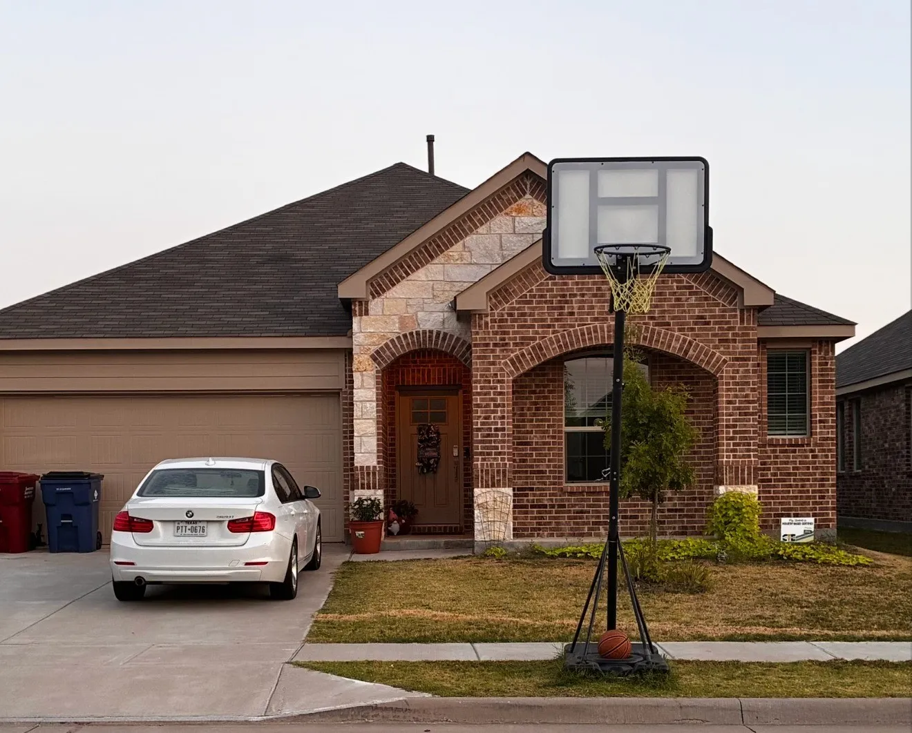 Single Family Residence For Sale in Hunt County , 2114 Donker Drive, Royse City, Texas 75189, 4 Bedroom, 2 Bathroom, 2 Garage spaces, 1,998 Sqft, built in 2023, Price $299,900, mls#21364510, Real Estate Agent in Royse City, Homes For Sale in Hunt county, Homes For Sale in Royse City, Realtor in Royse City Texas, Real Estate Brokerage Independent Realty Texas, Luminita Cordes Realtor