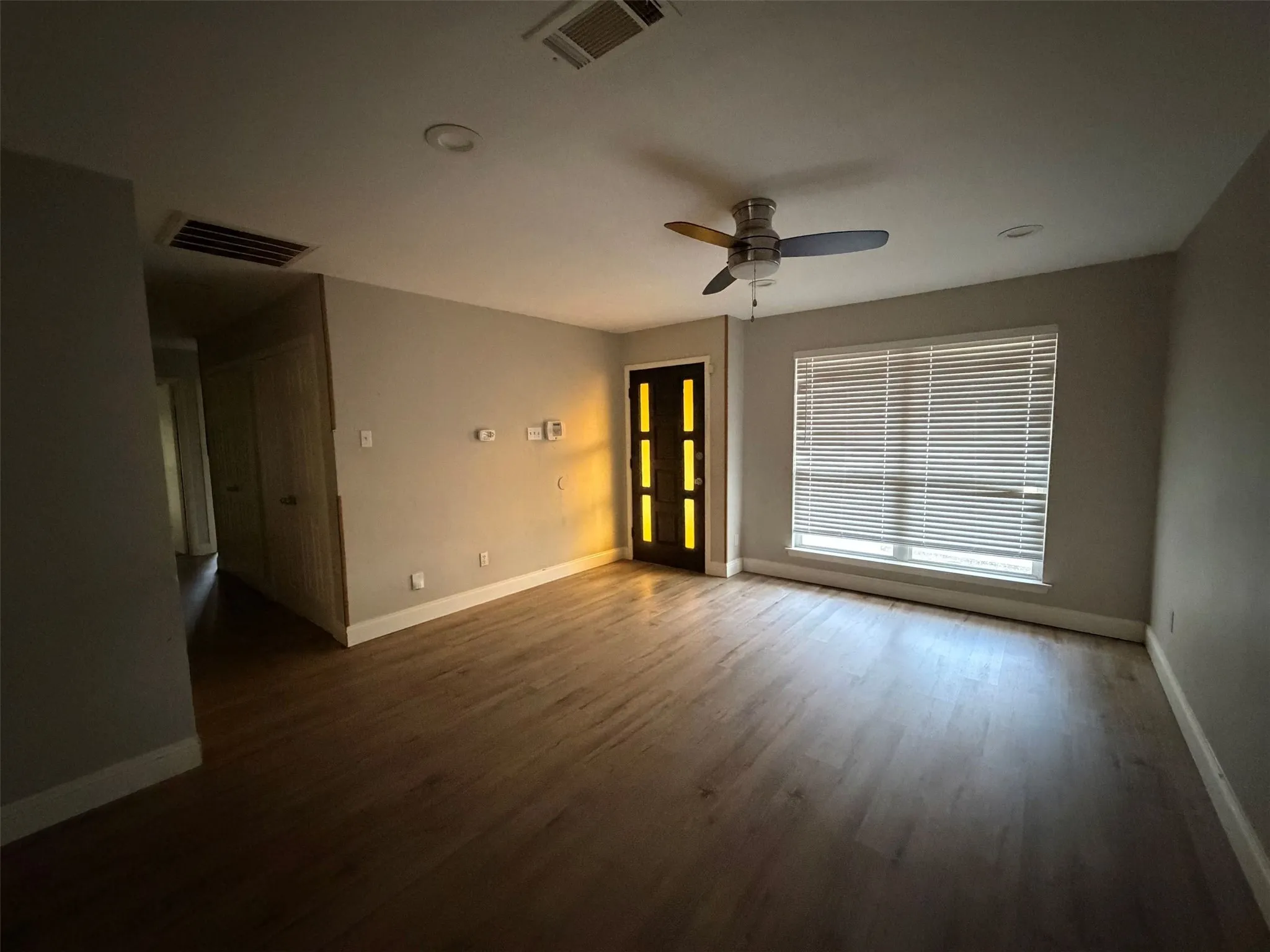 Living room 1