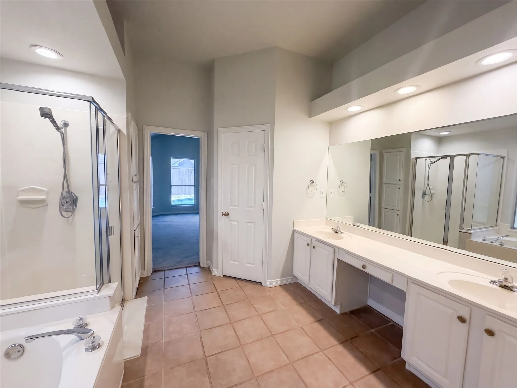 Single Family Residence For Sale in Denton County , 6 Cimarron Court, Trophy Club, Texas 76262, 4 Bedroom, 3 Bathroom, 2 Garage spaces, 2,527 Sqft, built in 1997, mls#21365675, Real Estate Agent in Trophy Club, Homes For Sale in Denton county, Homes For Sale in Trophy Club, Realtor in Trophy Club Texas, Real Estate Brokerage Independent Realty Texas, Luminita Cordes Realtor