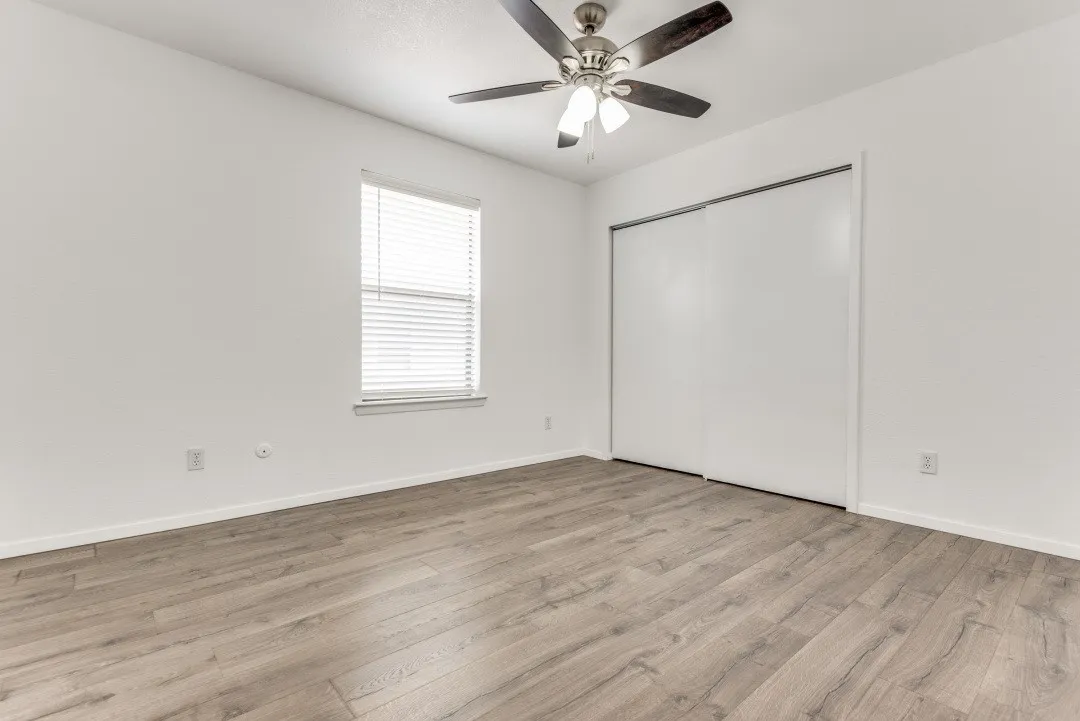 Condominium For Rent in Tarrant County , 638 Ridgeline Drive, Hurst, Texas 76053, 2 Bedroom, 1 Bathroom, 2 Garage spaces, 994 Sqft, built in 1981, mls#21364130, Real Estate Agent in Hurst, Homes For Rent in Tarrant county, Homes For Rent in Hurst, Realtor in Hurst Texas, Real Estate Brokerage Independent Realty Texas, Luminita Cordes Realtor