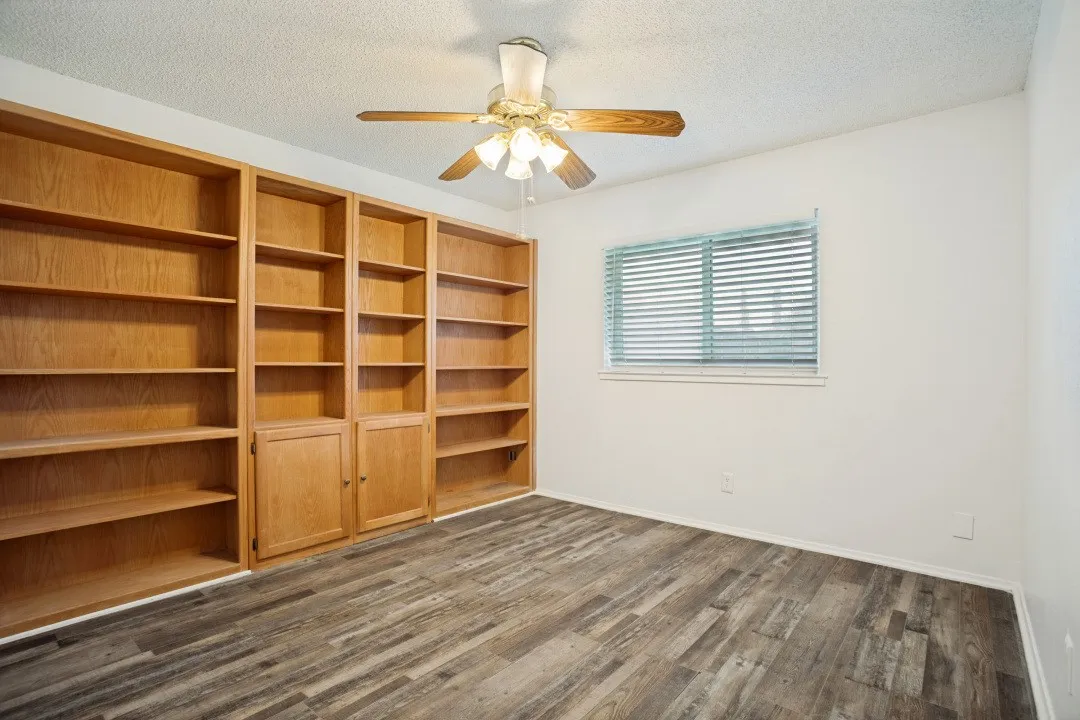 Single Family Residence For Rent in Collin County , 1412 E Park Boulevard, Plano, Texas 75074, 3 Bedroom, 2 Bathroom, 2 Garage spaces, 1,230 Sqft, built in 1967, mls#21365696, Real Estate Agent in Plano, Homes For Rent in Collin county, Homes For Rent in Plano, Realtor in Plano Texas, Real Estate Brokerage Independent Realty Texas, Luminita Cordes Realtor