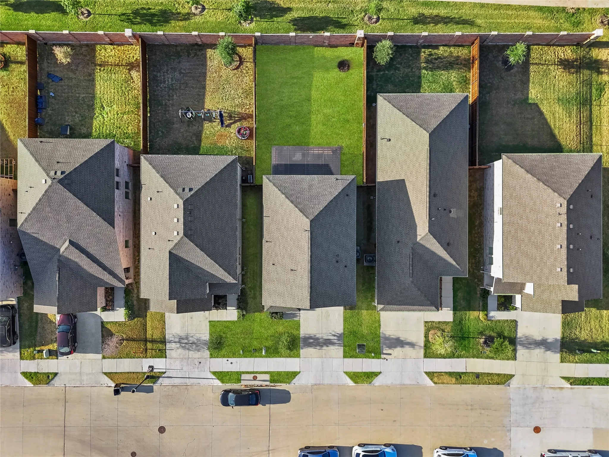 Single Family Residence For Rent in Denton County , 260 Adelina Drive, Little Elm, Texas 75068, 4 Bedroom, 3 Bathroom, 2 Garage spaces, 2,067 Sqft, built in 2024, mls#21365705, Real Estate Agent in Little Elm, Homes For Rent in Denton county, Homes For Rent in Little Elm, Realtor in Little Elm Texas, Real Estate Brokerage Independent Realty Texas, Luminita Cordes Realtor