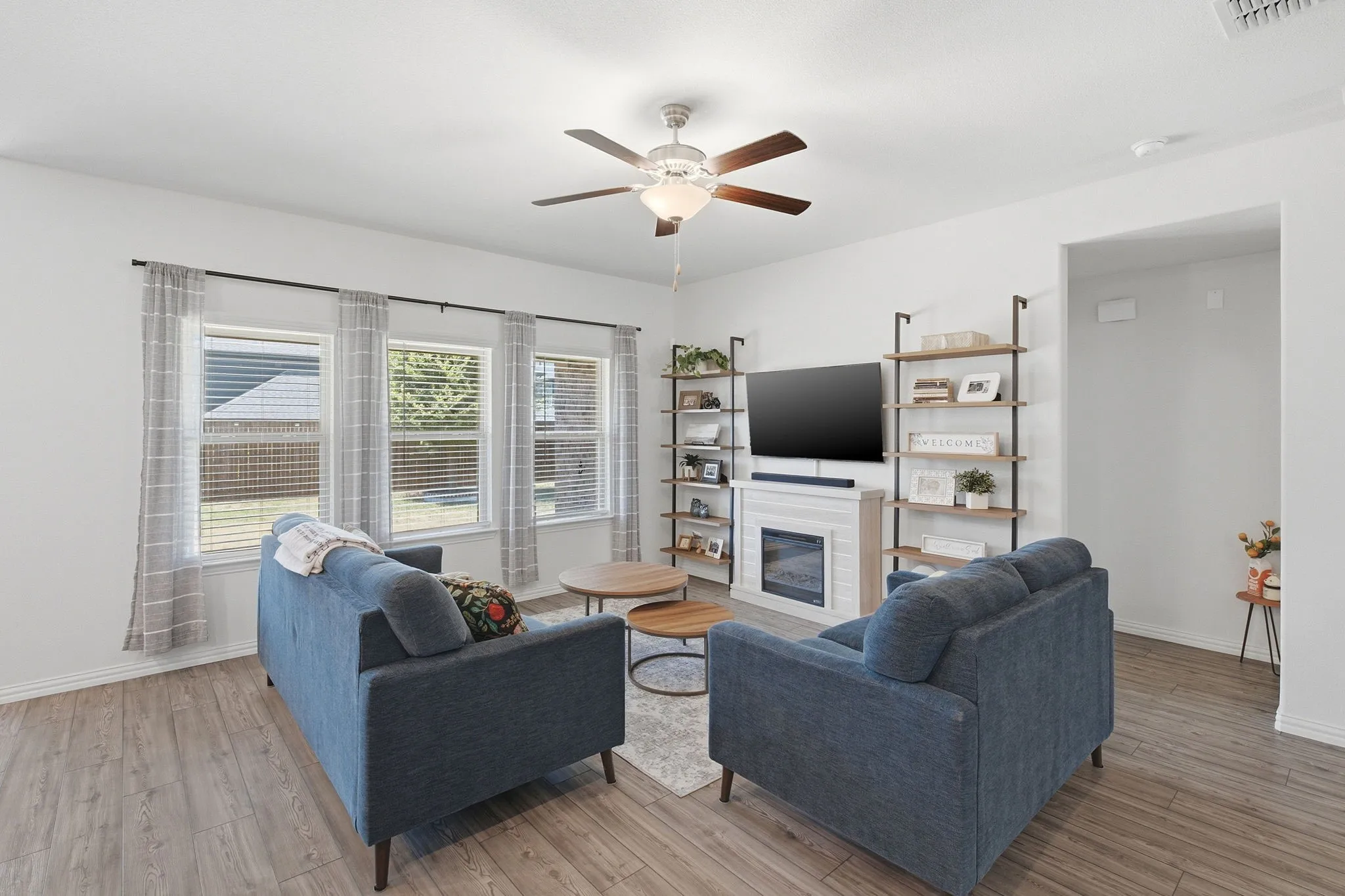 Single Family Residence For Sale in Denton County , 4529 Conrad Avenue, Celina, Texas 76227, 4 Bedroom, 2 Bathroom, 2 Garage spaces, 1,862 Sqft, built in 2019, mls#21361265, Real Estate Agent in Celina, Homes For Sale in Denton county, Homes For Sale in Celina, Realtor in Celina Texas, Real Estate Brokerage Independent Realty Texas, Luminita Cordes Realtor