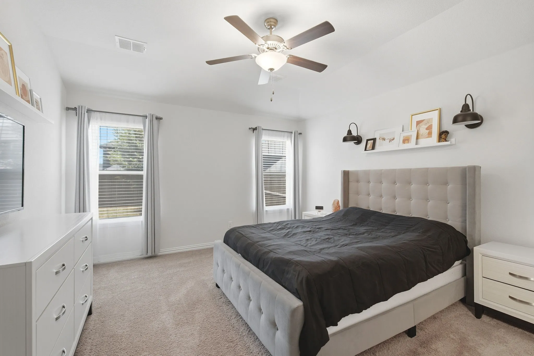 Single Family Residence For Sale in Denton County , 4529 Conrad Avenue, Celina, Texas 76227, 4 Bedroom, 2 Bathroom, 2 Garage spaces, 1,862 Sqft, built in 2019, mls#21361265, Real Estate Agent in Celina, Homes For Sale in Denton county, Homes For Sale in Celina, Realtor in Celina Texas, Real Estate Brokerage Independent Realty Texas, Luminita Cordes Realtor