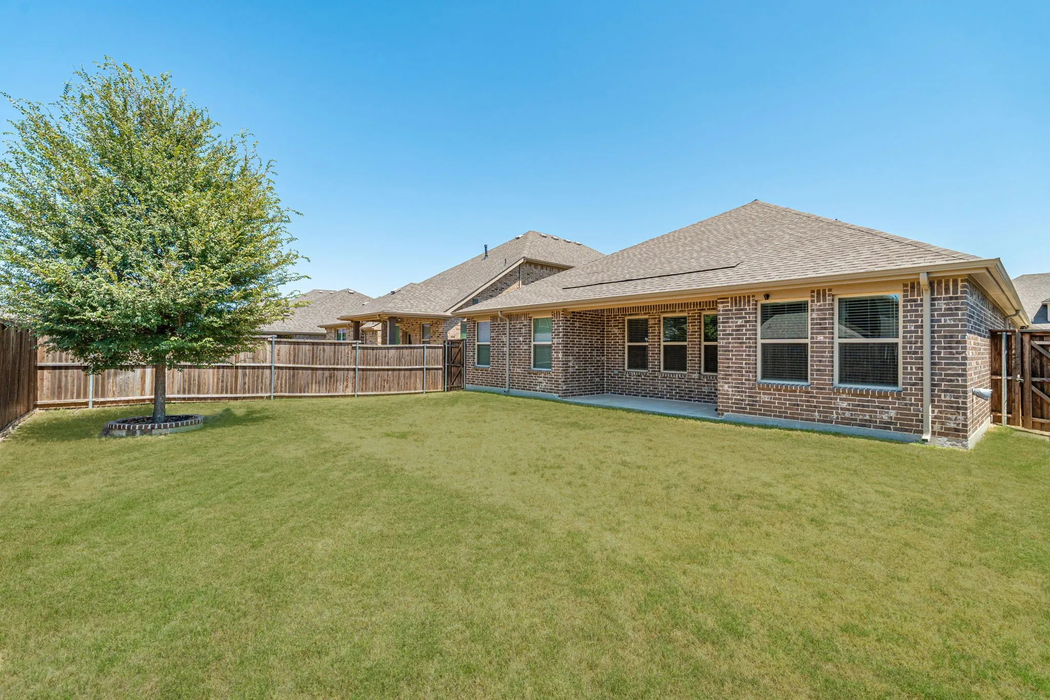 Single Family Residence For Sale in Denton County , 4529 Conrad Avenue, Celina, Texas 76227, 4 Bedroom, 2 Bathroom, 2 Garage spaces, 1,862 Sqft, built in 2019, mls#21361265, Real Estate Agent in Celina, Homes For Sale in Denton county, Homes For Sale in Celina, Realtor in Celina Texas, Real Estate Brokerage Independent Realty Texas, Luminita Cordes Realtor