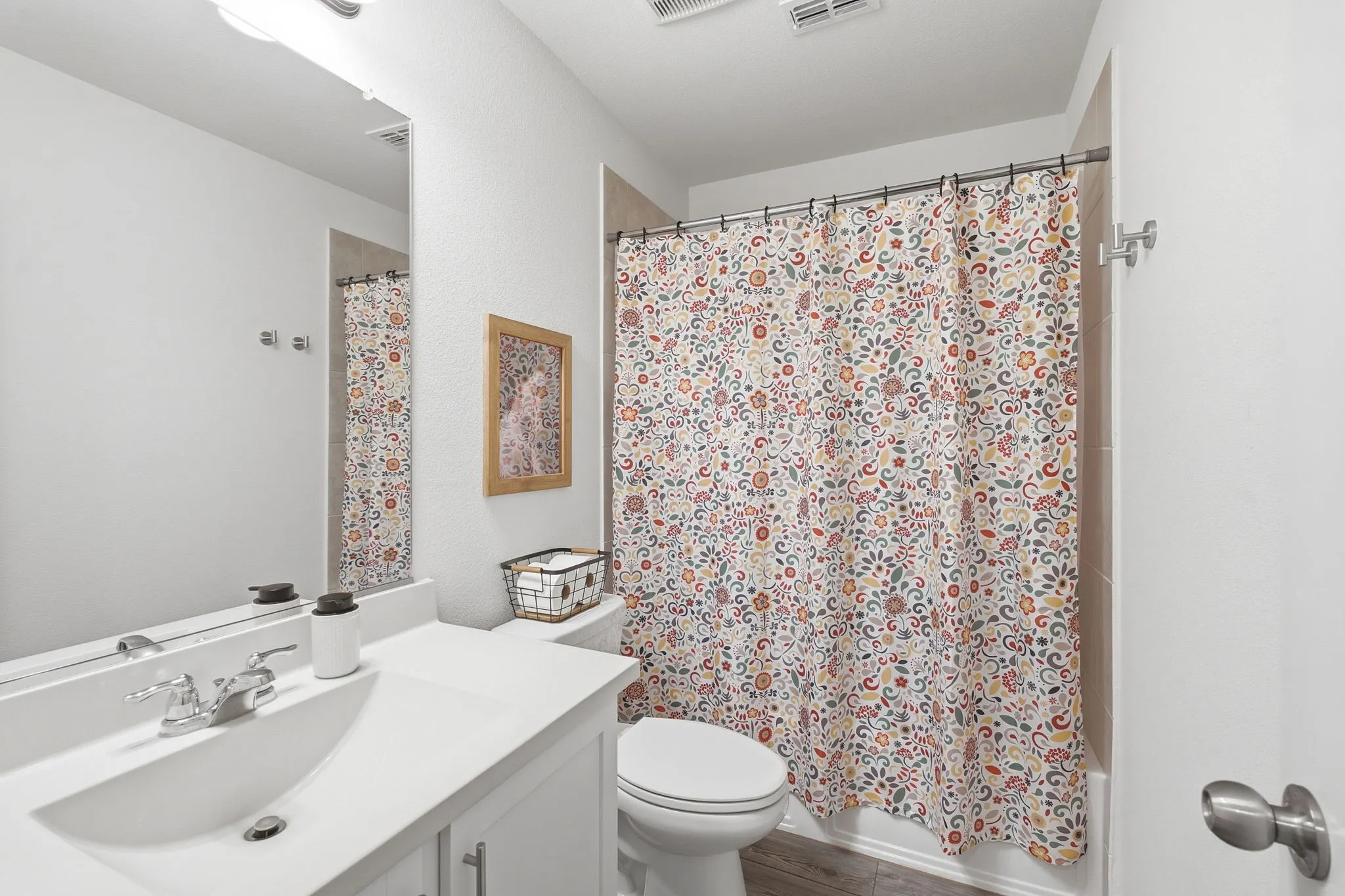 Single Family Residence For Sale in Denton County , 4529 Conrad Avenue, Celina, Texas 76227, 4 Bedroom, 2 Bathroom, 2 Garage spaces, 1,862 Sqft, built in 2019, mls#21361265, Real Estate Agent in Celina, Homes For Sale in Denton county, Homes For Sale in Celina, Realtor in Celina Texas, Real Estate Brokerage Independent Realty Texas, Luminita Cordes Realtor