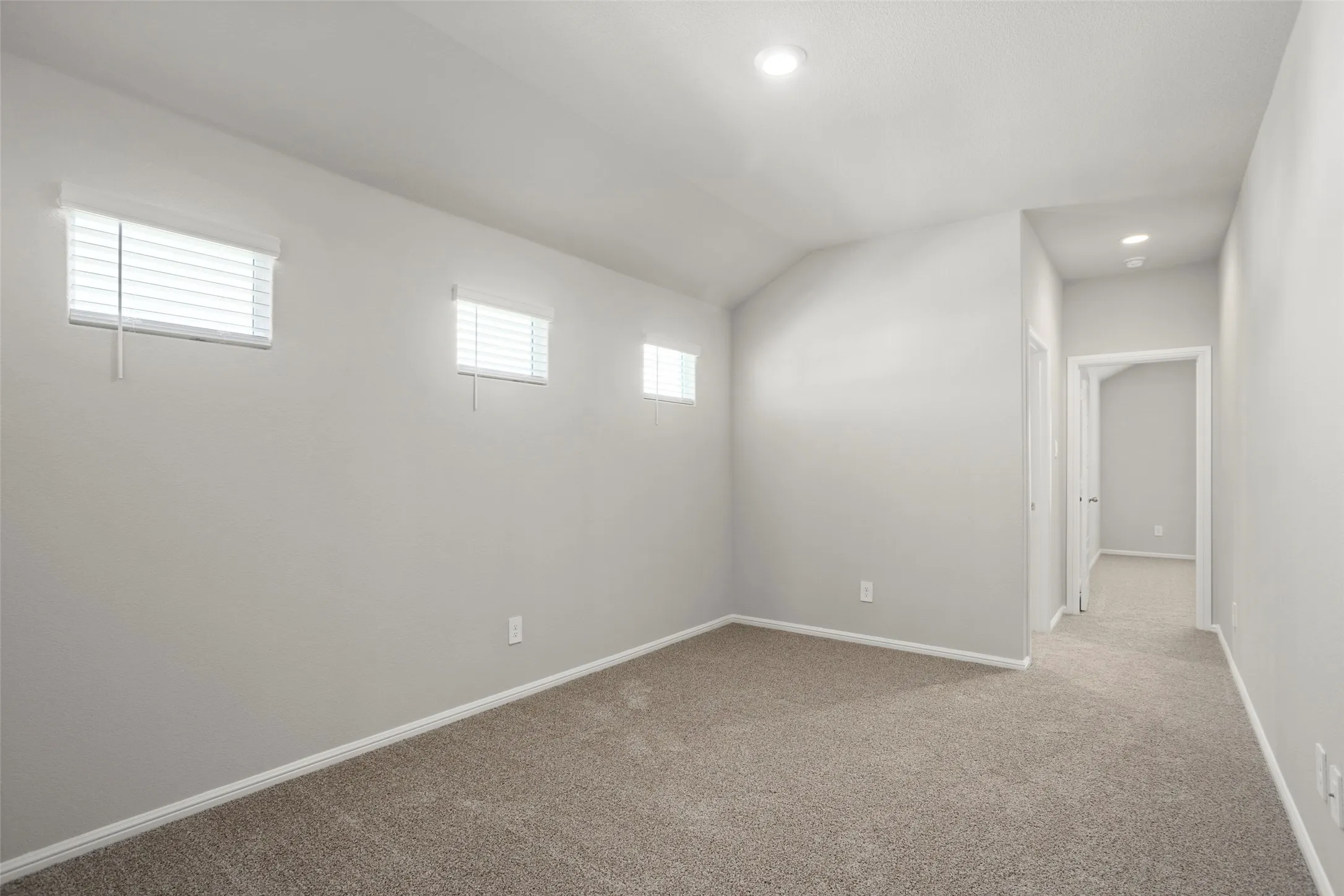 Townhouse For Rent in Tarrant County , 3453 Lake District Lane, Fort Worth, Texas 76135, 3 Bedroom, 3 Bathroom, 2 Garage spaces, 1,805 Sqft, built in 2024, mls#21365094, Real Estate Agent in Fort Worth, Homes For Rent in Tarrant county, Homes For Rent in Fort Worth, Realtor in Fort Worth Texas, Real Estate Brokerage Independent Realty Texas, Luminita Cordes Realtor