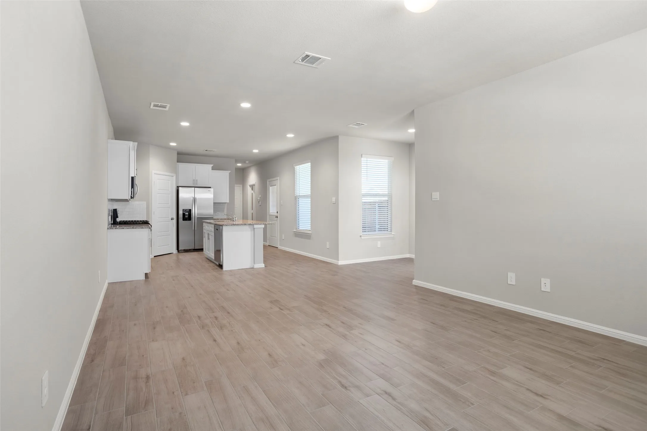 Townhouse For Rent in Tarrant County , 3453 Lake District Lane, Fort Worth, Texas 76135, 3 Bedroom, 3 Bathroom, 2 Garage spaces, 1,805 Sqft, built in 2024, mls#21365094, Real Estate Agent in Fort Worth, Homes For Rent in Tarrant county, Homes For Rent in Fort Worth, Realtor in Fort Worth Texas, Real Estate Brokerage Independent Realty Texas, Luminita Cordes Realtor