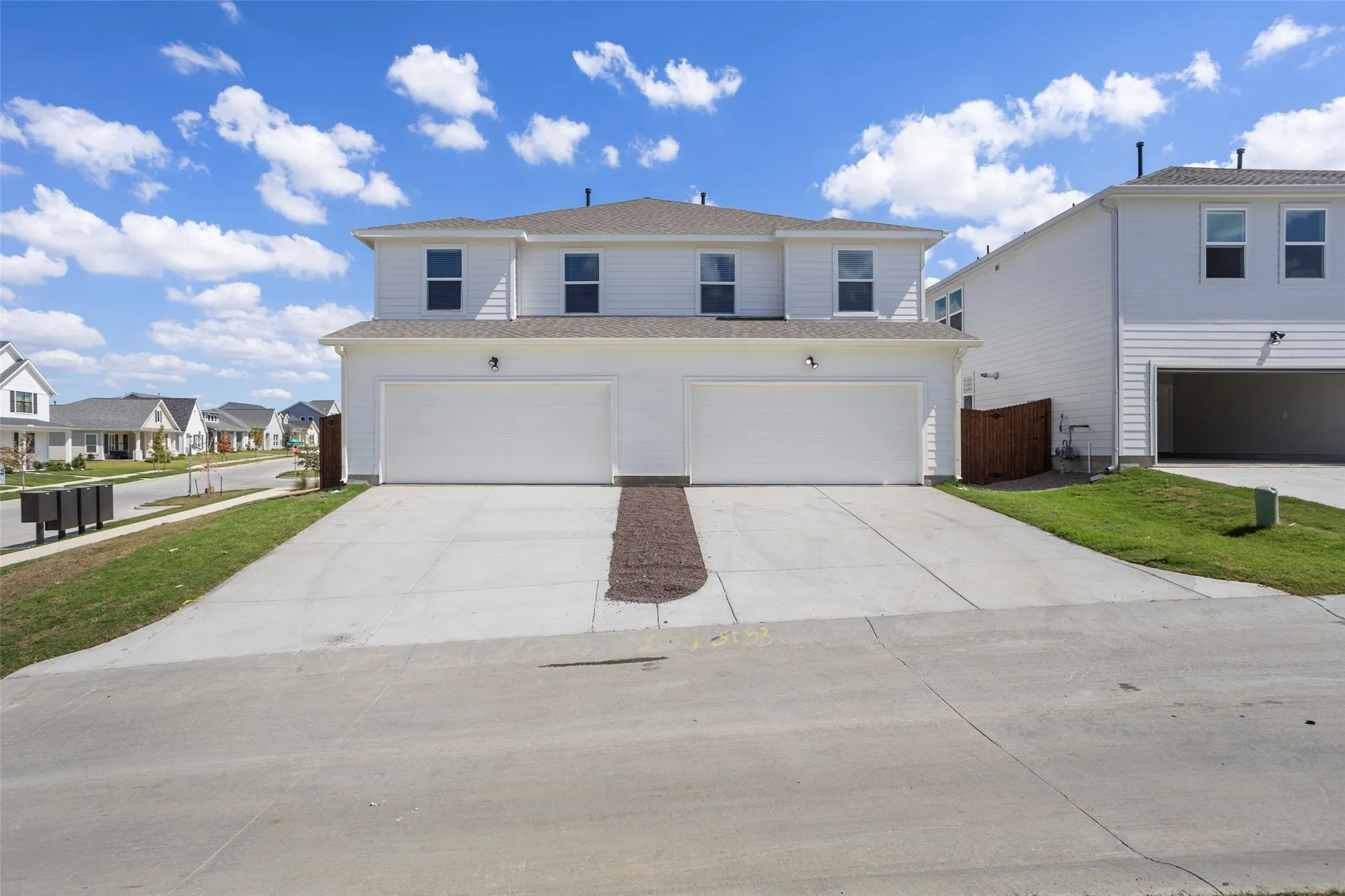 Townhouse For Rent in Tarrant County , 3453 Lake District Lane, Fort Worth, Texas 76135, 3 Bedroom, 3 Bathroom, 2 Garage spaces, 1,805 Sqft, built in 2024, mls#21365094, Real Estate Agent in Fort Worth, Homes For Rent in Tarrant county, Homes For Rent in Fort Worth, Realtor in Fort Worth Texas, Real Estate Brokerage Independent Realty Texas, Luminita Cordes Realtor