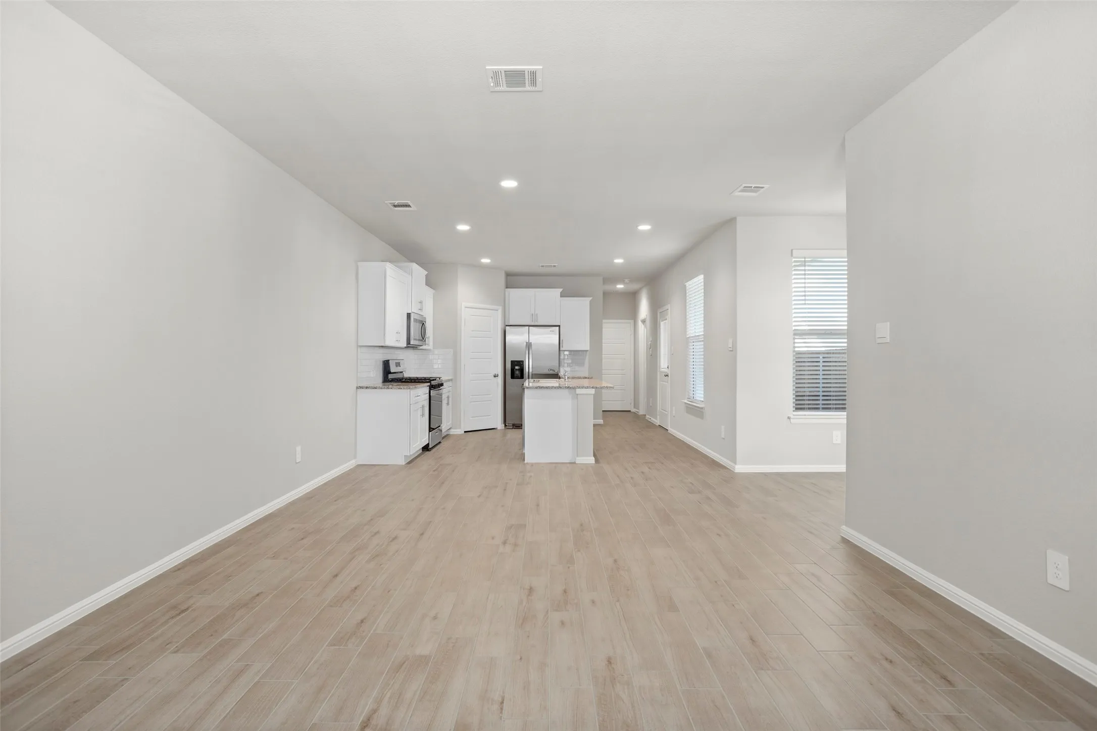 Townhouse For Rent in Tarrant County , 3453 Lake District Lane, Fort Worth, Texas 76135, 3 Bedroom, 3 Bathroom, 2 Garage spaces, 1,805 Sqft, built in 2024, mls#21365094, Real Estate Agent in Fort Worth, Homes For Rent in Tarrant county, Homes For Rent in Fort Worth, Realtor in Fort Worth Texas, Real Estate Brokerage Independent Realty Texas, Luminita Cordes Realtor