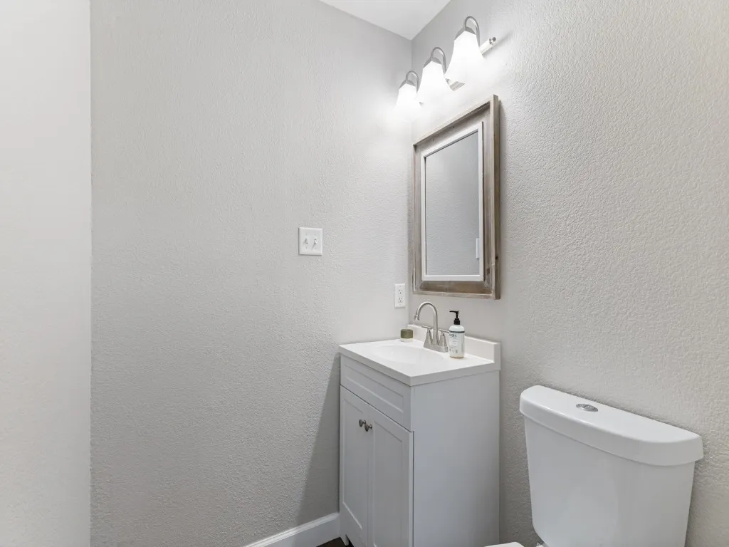 Single Family Residence For Sale in Tarrant County , 420 Marsha Street, Saginaw, Texas 76179, 3 Bedroom, 2 Bathroom, 2 Garage spaces, 1,633 Sqft, built in 2003, mls#21365710, Real Estate Agent in Saginaw, Homes For Sale in Tarrant county, Homes For Sale in Saginaw, Realtor in Saginaw Texas, Real Estate Brokerage Independent Realty Texas, Luminita Cordes Realtor