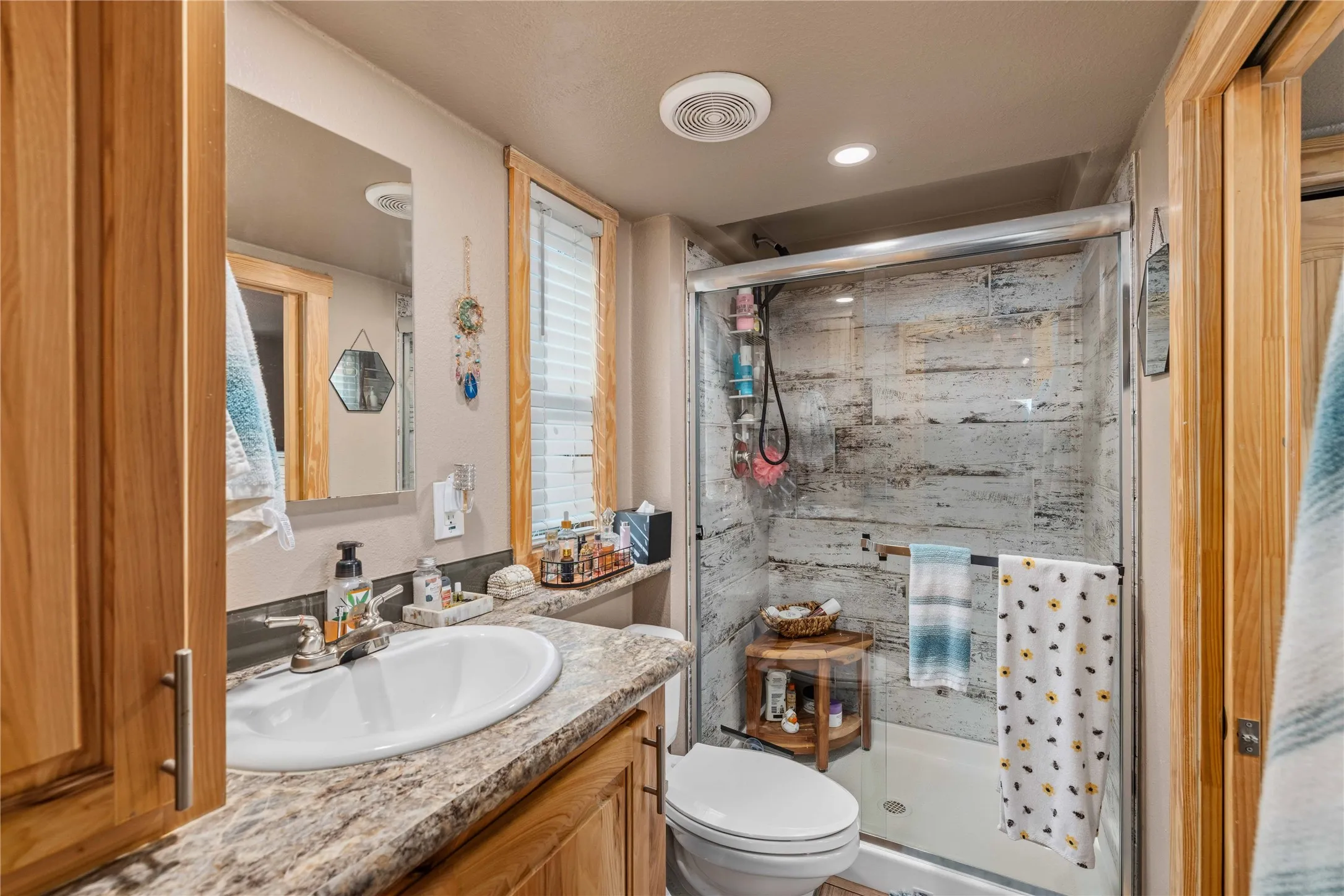 Farm For Sale in Brown County , 1010 FM 583, May, Texas 76471, 2 Bedroom, 3 Bathroom, 2 Garage spaces, 2,584 Sqft, built in 2022, Price $1,159,000, mls#21365740, Real Estate Agent in May, Homes For Sale in Brown county, Homes For Sale in May, Realtor in May Texas, Real Estate Brokerage Independent Realty Texas, Luminita Cordes Realtor