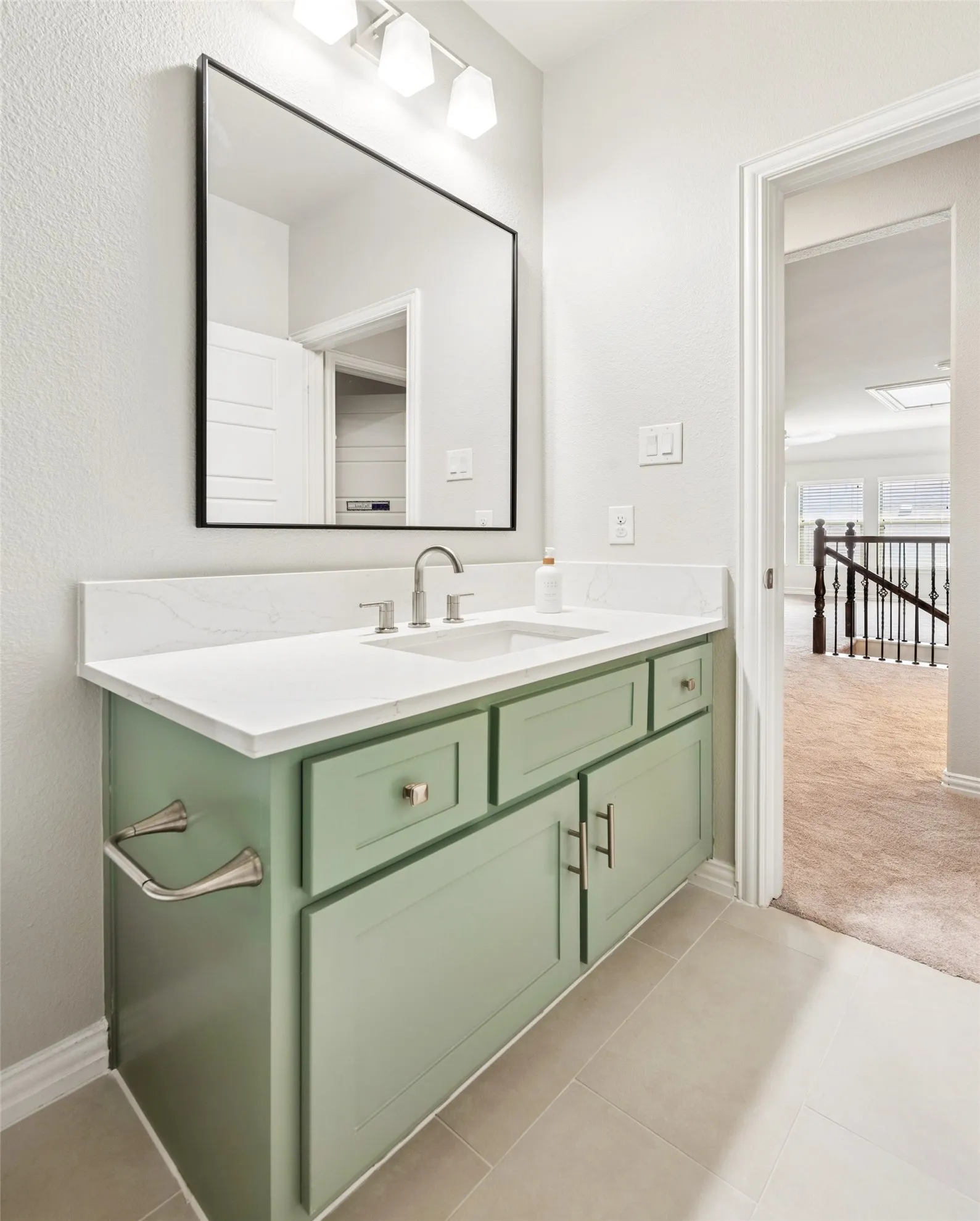 Single Family Residence For Sale in Denton County , 1116 Broadmoor Way, Roanoke, Texas 76262, 4 Bedroom, 3 Bathroom, 3 Garage spaces, 3,406 Sqft, built in 2017, mls#21364335, Real Estate Agent in Roanoke, Homes For Sale in Denton county, Homes For Sale in Roanoke, Realtor in Roanoke Texas, Real Estate Brokerage Independent Realty Texas, Luminita Cordes Realtor