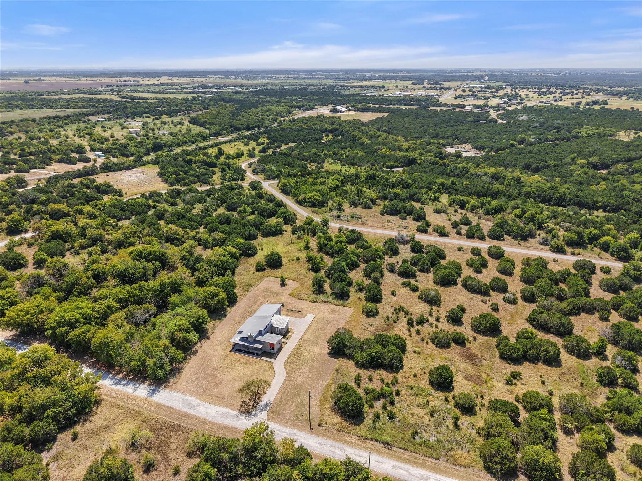 Single Family Residence For Sale in Hill County , 36067 Cedar Ridge Drive, Whitney, Texas 76692, 3 Bedroom, 3 Bathroom, 2 Garage spaces, 2,350 Sqft, built in 2020, mls#21363697, Real Estate Agent in Whitney, Homes For Sale in Hill county, Homes For Sale in Whitney, Realtor in Whitney Texas, Real Estate Brokerage Independent Realty Texas, Luminita Cordes Realtor