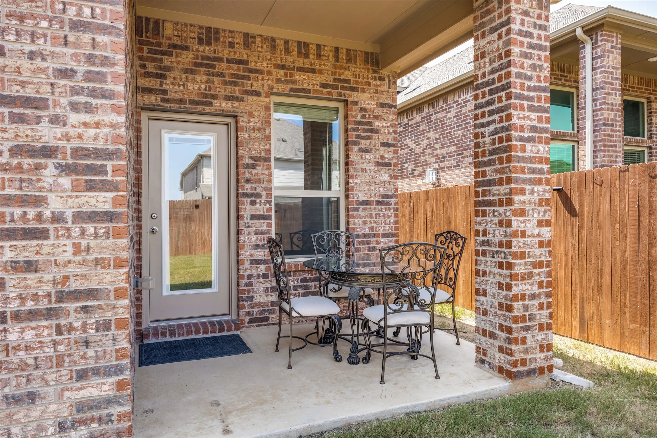 Single Family Residence For Rent in Denton County , 3816 Blacksmith Road, Aubrey, Texas 76227, 4 Bedroom, 3 Bathroom, 2 Garage spaces, 2,510 Sqft, built in 2023, Price $2,490, mls#21365745, Real Estate Agent in Aubrey, Homes For Rent in Denton county, Homes For Rent in Aubrey, Realtor in Aubrey Texas, Real Estate Brokerage Independent Realty Texas, Luminita Cordes Realtor