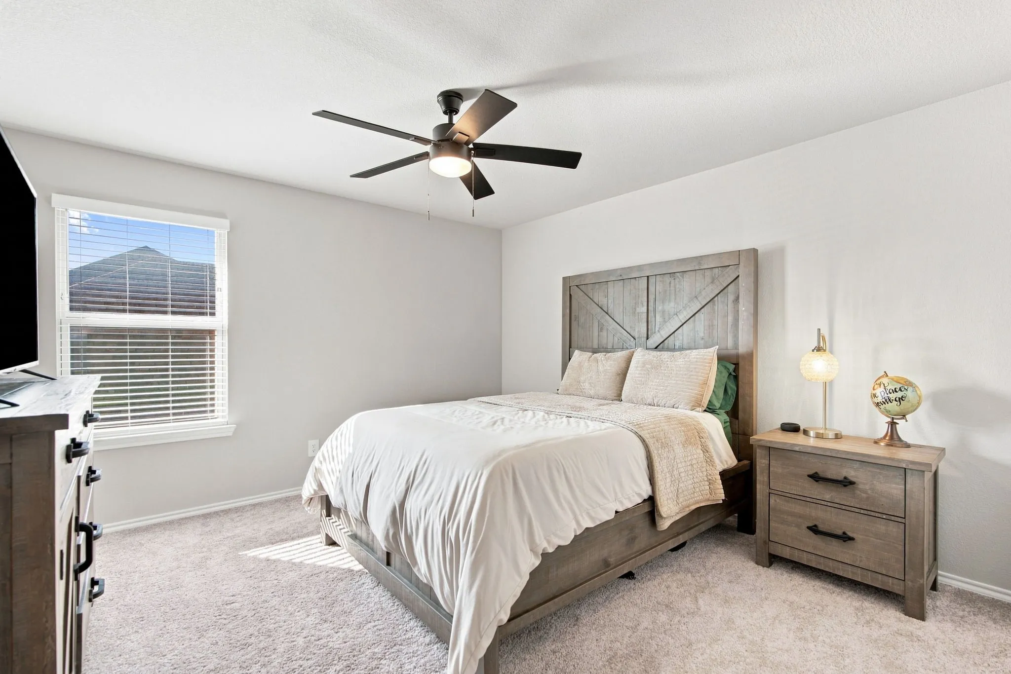 Single Family Residence For Sale in Tarrant County , 2245 Bellatrix Drive, Haslet, Texas 76052, 4 Bedroom, 3 Bathroom, 2 Garage spaces, 2,526 Sqft, built in 2023, mls#21365676, Real Estate Agent in Haslet, Homes For Sale in Tarrant county, Homes For Sale in Haslet, Realtor in Haslet Texas, Real Estate Brokerage Independent Realty Texas, Luminita Cordes Realtor