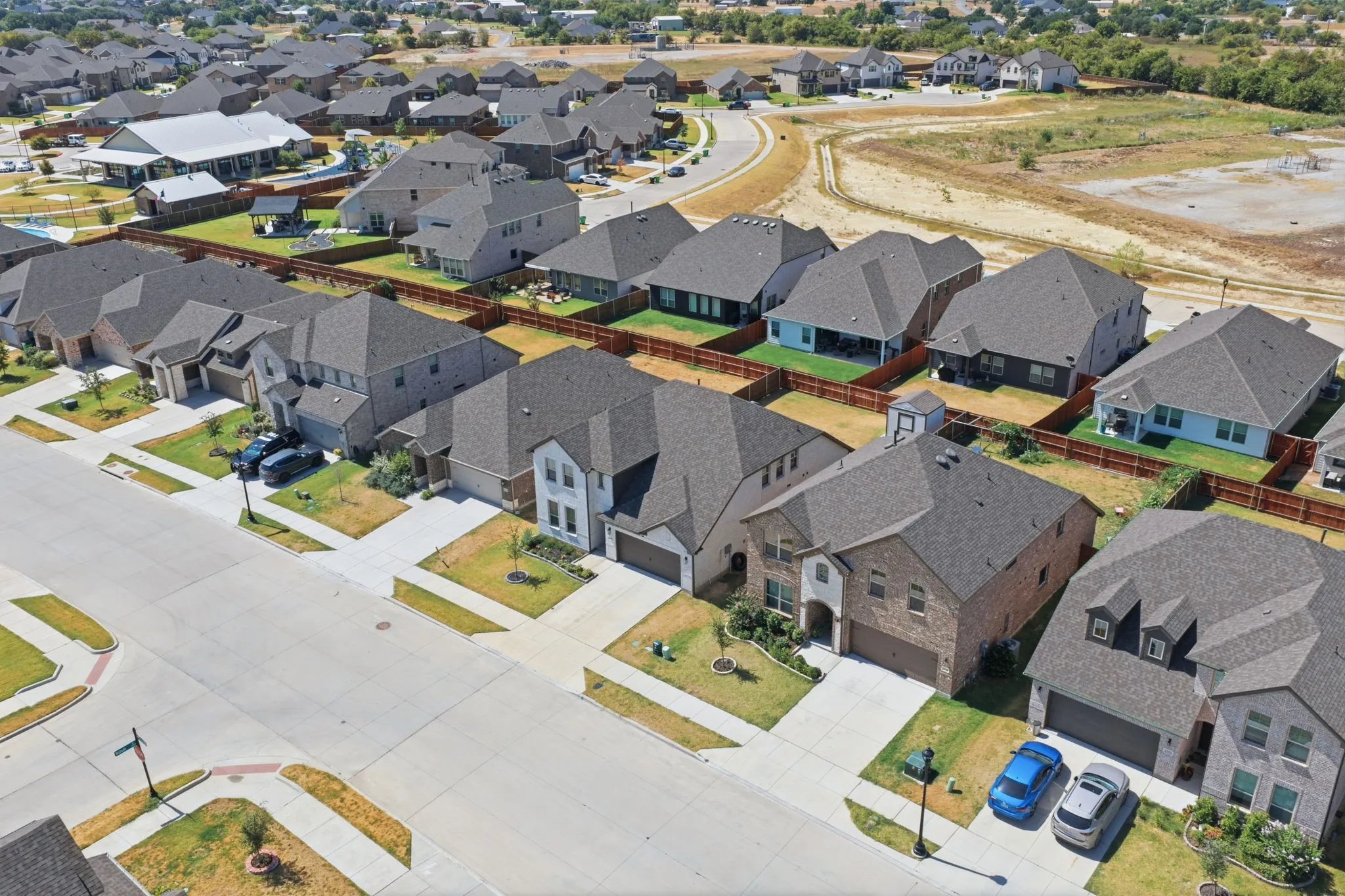 Single Family Residence For Sale in Tarrant County , 2245 Bellatrix Drive, Haslet, Texas 76052, 4 Bedroom, 3 Bathroom, 2 Garage spaces, 2,526 Sqft, built in 2023, mls#21365676, Real Estate Agent in Haslet, Homes For Sale in Tarrant county, Homes For Sale in Haslet, Realtor in Haslet Texas, Real Estate Brokerage Independent Realty Texas, Luminita Cordes Realtor