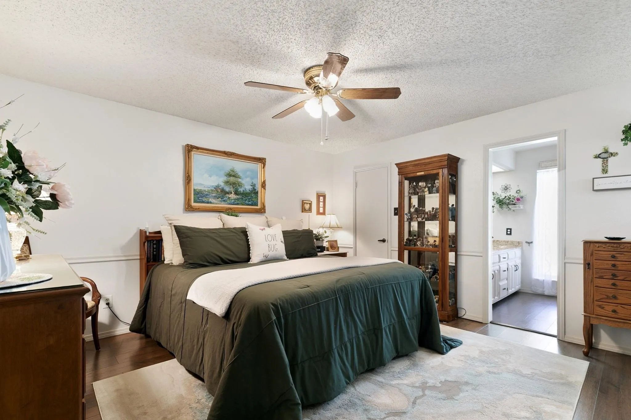 Single Family Residence For Sale in Dallas County , 417 Stroud Lane, Garland, Texas 75043, 3 Bedroom, 2 Bathroom, 2 Garage spaces, 1,942 Sqft, built in 1980, mls#21365373, Real Estate Agent in Garland, Homes For Sale in Dallas county, Homes For Sale in Garland, Realtor in Garland Texas, Real Estate Brokerage Independent Realty Texas, Luminita Cordes Realtor