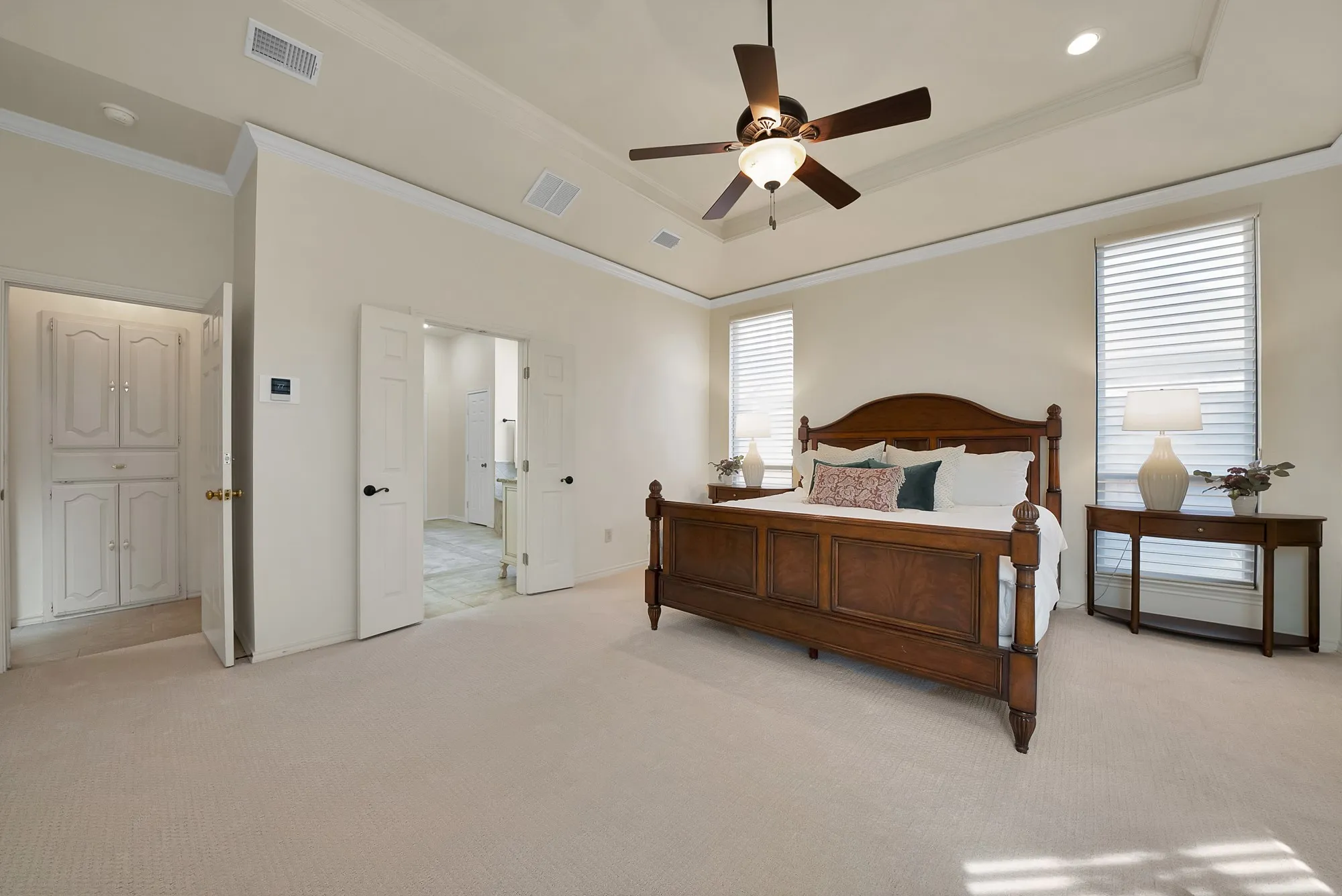 Single Family Residence For Sale in Collin County , 3516 Nancy Court, Plano, Texas 75023, 4 Bedroom, 3 Bathroom, 3 Garage spaces, 3,787 Sqft, built in 1984, mls#21359426, Real Estate Agent in Plano, Homes For Sale in Collin county, Homes For Sale in Plano, Realtor in Plano Texas, Real Estate Brokerage Independent Realty Texas, Luminita Cordes Realtor