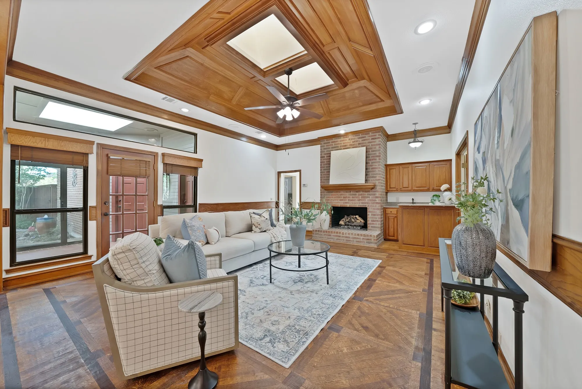 Single Family Residence For Sale in Collin County , 3516 Nancy Court, Plano, Texas 75023, 4 Bedroom, 3 Bathroom, 3 Garage spaces, 3,787 Sqft, built in 1984, mls#21359426, Real Estate Agent in Plano, Homes For Sale in Collin county, Homes For Sale in Plano, Realtor in Plano Texas, Real Estate Brokerage Independent Realty Texas, Luminita Cordes Realtor