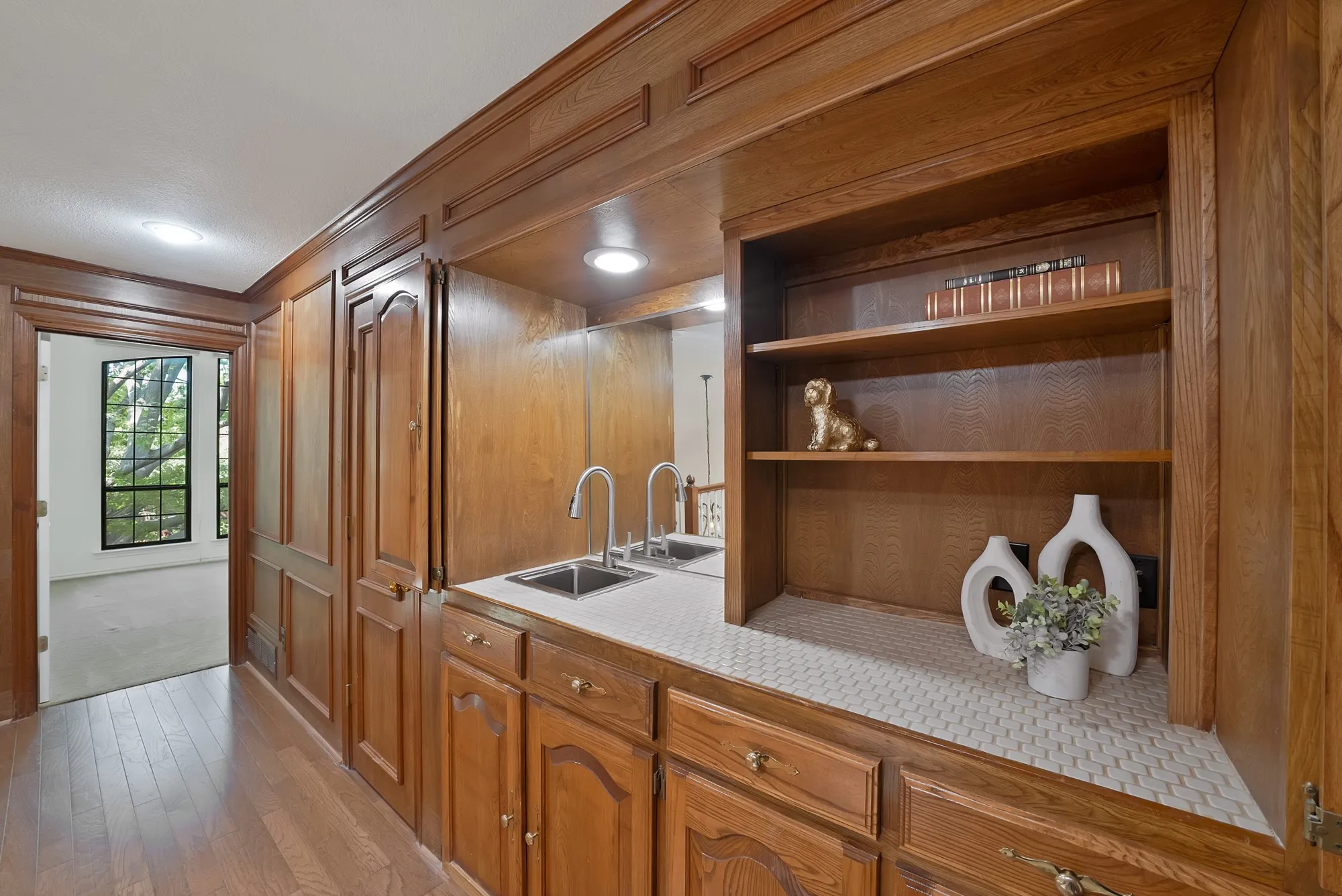 Single Family Residence For Sale in Collin County , 3516 Nancy Court, Plano, Texas 75023, 4 Bedroom, 3 Bathroom, 3 Garage spaces, 3,787 Sqft, built in 1984, mls#21359426, Real Estate Agent in Plano, Homes For Sale in Collin county, Homes For Sale in Plano, Realtor in Plano Texas, Real Estate Brokerage Independent Realty Texas, Luminita Cordes Realtor