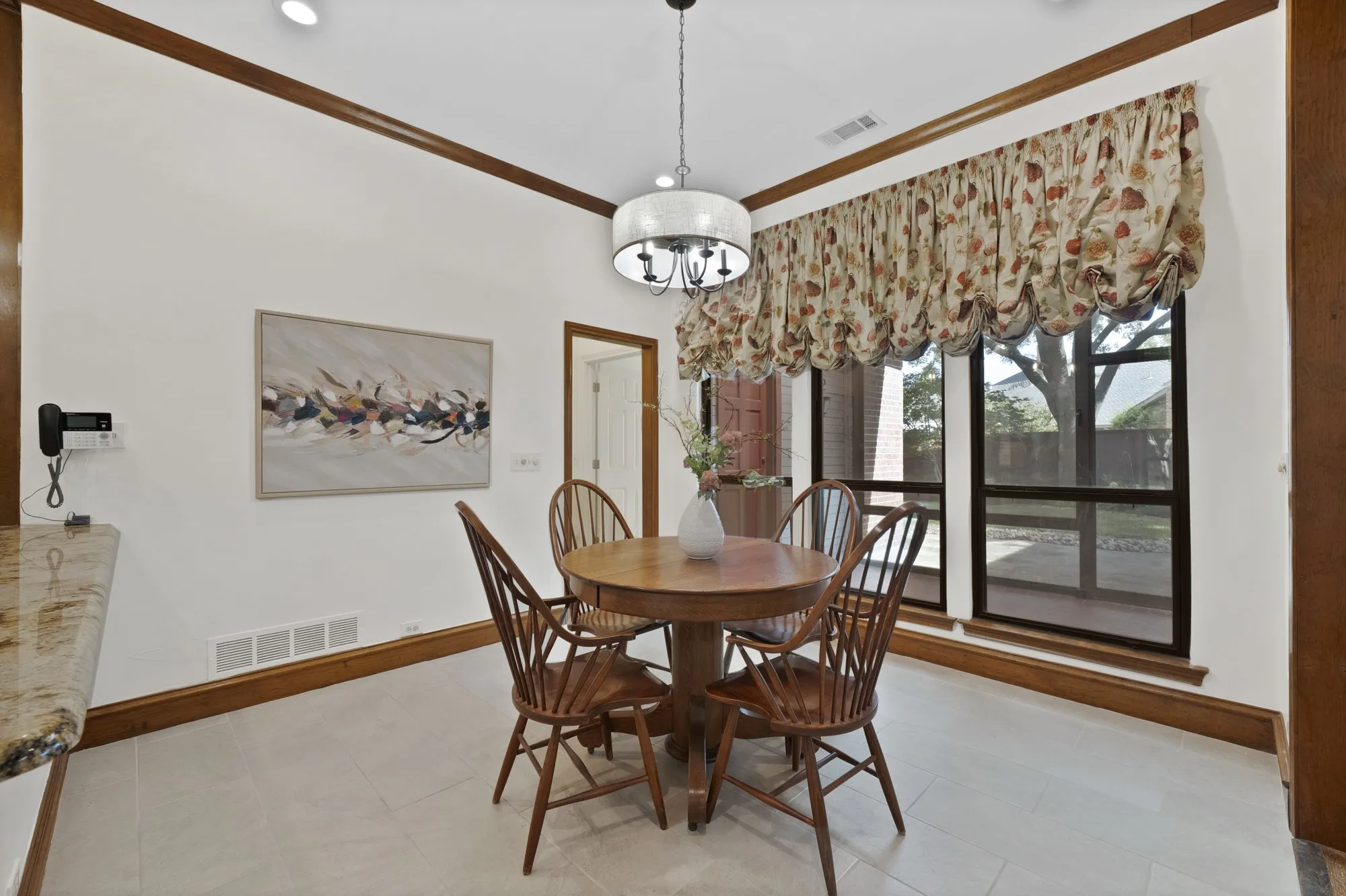 Single Family Residence For Sale in Collin County , 3516 Nancy Court, Plano, Texas 75023, 4 Bedroom, 3 Bathroom, 3 Garage spaces, 3,787 Sqft, built in 1984, mls#21359426, Real Estate Agent in Plano, Homes For Sale in Collin county, Homes For Sale in Plano, Realtor in Plano Texas, Real Estate Brokerage Independent Realty Texas, Luminita Cordes Realtor