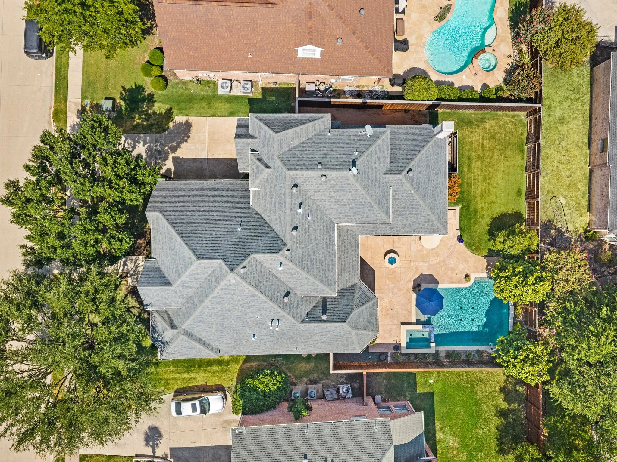 Single Family Residence For Sale in Denton County , 4472 Donegal Drive, Frisco, Texas 75034, 5 Bedroom, 4 Bathroom, 3 Garage spaces, 4,250 Sqft, built in 2003, mls#21354931, Real Estate Agent in Frisco, Homes For Sale in Denton county, Homes For Sale in Frisco, Realtor in Frisco Texas, Real Estate Brokerage Independent Realty Texas, Luminita Cordes Realtor
