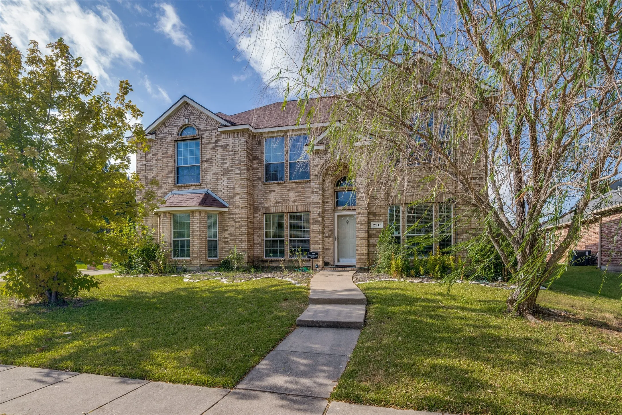 Single Family Residence For Sale in Collin County , 2213 Ranch Road, Sachse, Texas 75048, 5 Bedroom, 4 Bathroom, 2 Garage spaces, 3,497 Sqft, built in 2005, mls#21361440, Real Estate Agent in Sachse, Homes For Sale in Collin county, Homes For Sale in Sachse, Realtor in Sachse Texas, Real Estate Brokerage Independent Realty Texas, Luminita Cordes Realtor