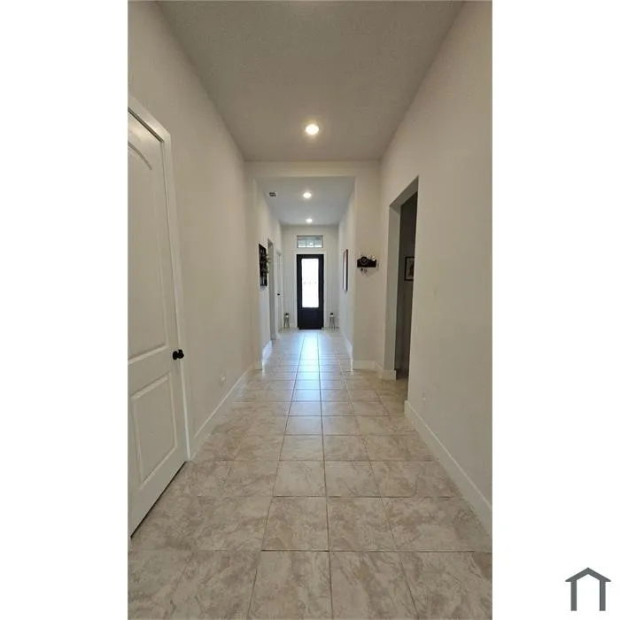 Single Family Residence For Rent in Denton County , 3512 Chacon Creek Trail, Celina, Texas 75078, 5 Bedroom, 3 Bathroom, 2 Garage spaces, 3,100 Sqft, built in 2021, mls#21365768, Real Estate Agent in Celina, Homes For Rent in Denton county, Homes For Rent in Celina, Realtor in Celina Texas, Real Estate Brokerage Independent Realty Texas, Luminita Cordes Realtor