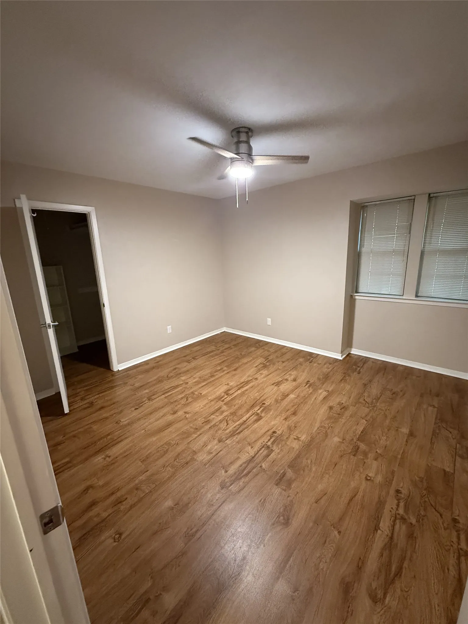 Condominium For Rent in Rockwall County , 142 Henry M Chandler Drive, Rockwall, Texas 75032, 2 Bedroom, 2 Bathroom, Garage spaces, 1,020 Sqft, built in 1983, mls#21364868, Real Estate Agent in Rockwall, Homes For Rent in Rockwall county, Homes For Rent in Rockwall, Realtor in Rockwall Texas, Real Estate Brokerage Independent Realty Texas, Luminita Cordes Realtor