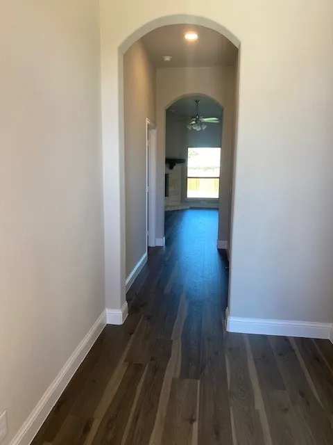 Single Family Residence For Rent in Grayson County , 2609 Saint Lawrence Drive, Sherman, Texas 75092, 3 Bedroom, 2 Bathroom, 2 Garage spaces, 1,826 Sqft, built in 2022, mls#21365761, Real Estate Agent in Sherman, Homes For Rent in Grayson county, Homes For Rent in Sherman, Realtor in Sherman Texas, Real Estate Brokerage Independent Realty Texas, Luminita Cordes Realtor