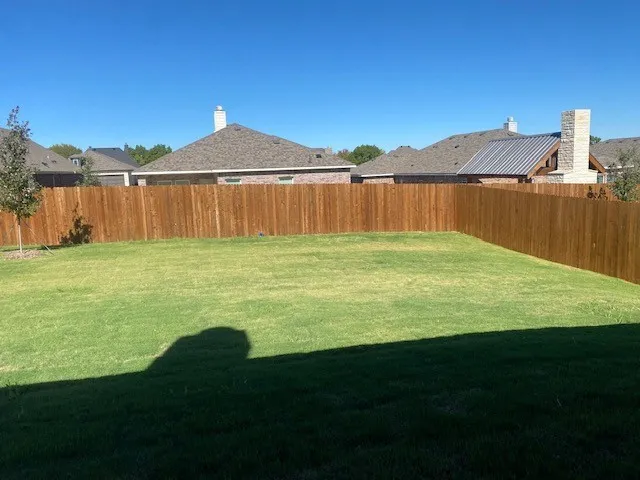 Single Family Residence For Rent in Grayson County , 2609 Saint Lawrence Drive, Sherman, Texas 75092, 3 Bedroom, 2 Bathroom, 2 Garage spaces, 1,826 Sqft, built in 2022, mls#21365761, Real Estate Agent in Sherman, Homes For Rent in Grayson county, Homes For Rent in Sherman, Realtor in Sherman Texas, Real Estate Brokerage Independent Realty Texas, Luminita Cordes Realtor