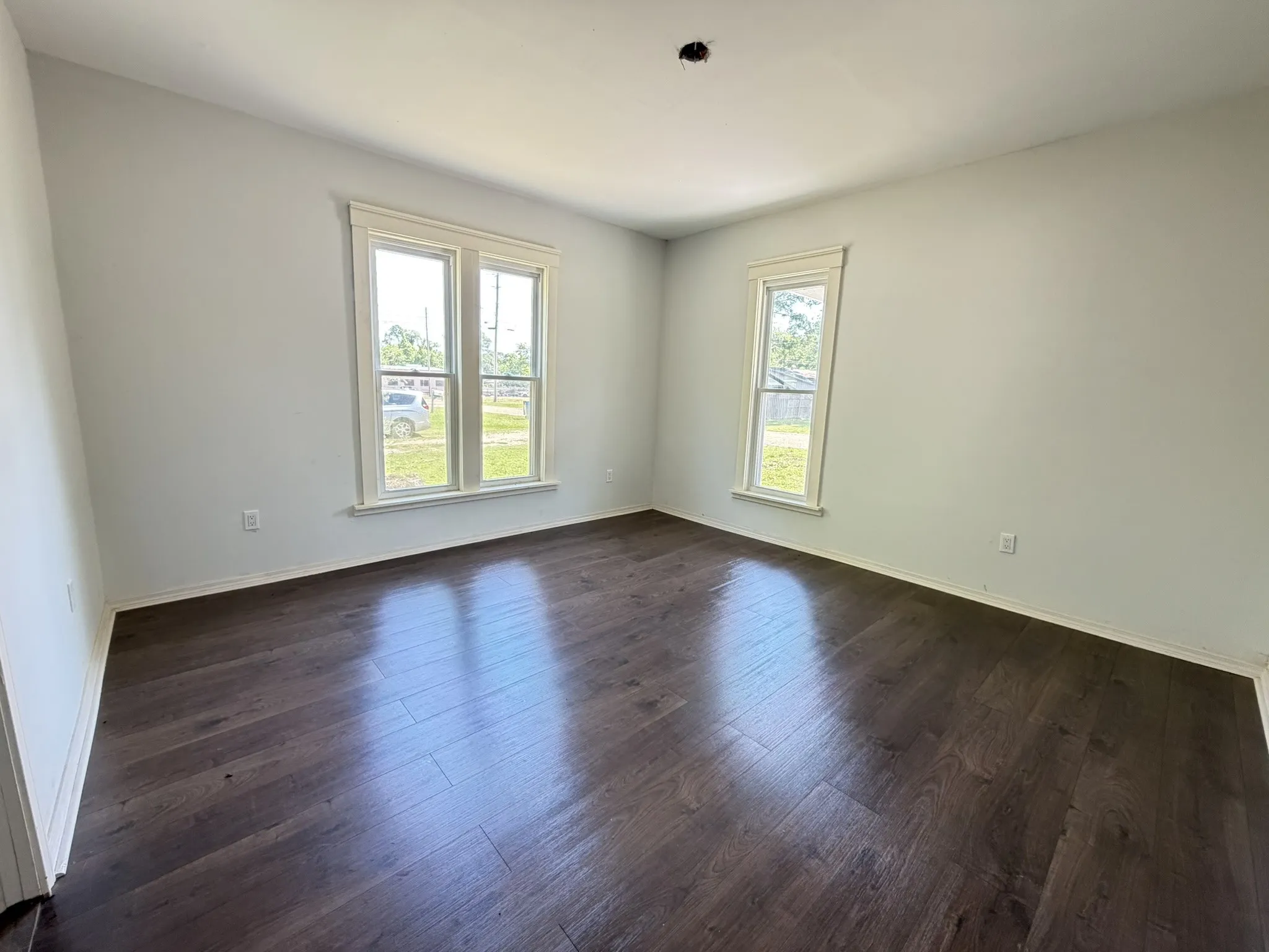 Single Family Residence For Sale in Wood County , 206 LIVE OAK, Winnsboro, Texas 75494, 3 Bedroom, 2 Bathroom, Garage spaces, 1,310 Sqft, built in 1910, mls#21358870, Real Estate Agent in Winnsboro, Homes For Sale in Wood county, Homes For Sale in Winnsboro, Realtor in Winnsboro Texas, Real Estate Brokerage Independent Realty Texas, Luminita Cordes Realtor