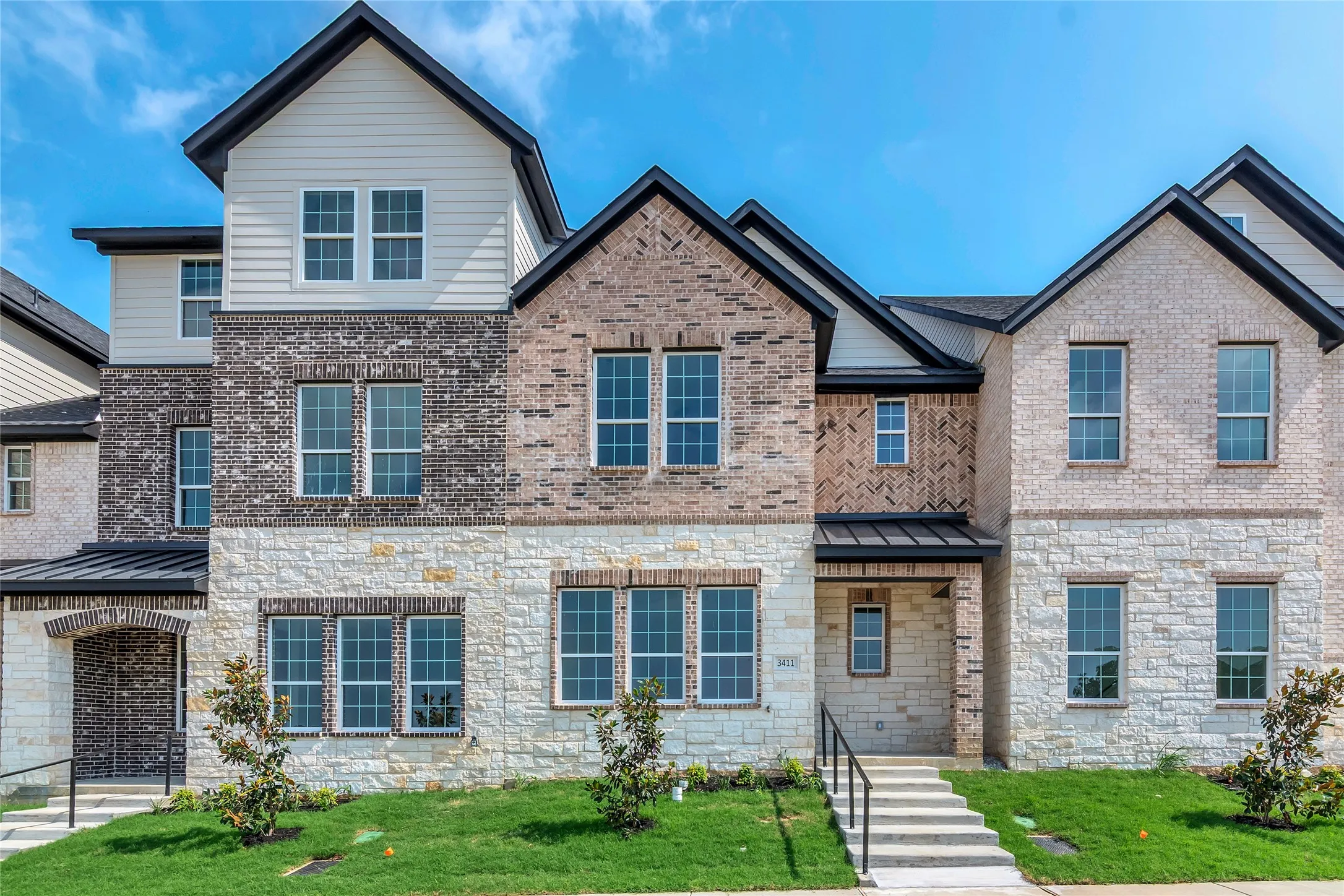 Townhouse For Rent in Dallas County , 3411 Sanjeev Drive, Irving, Texas 75060, 3 Bedroom, 3 Bathroom, 2 Garage spaces, 2,230 Sqft, built in 2024, mls#21365774, Real Estate Agent in Irving, Homes For Rent in Dallas county, Homes For Rent in Irving, Realtor in Irving Texas, Real Estate Brokerage Independent Realty Texas, Luminita Cordes Realtor