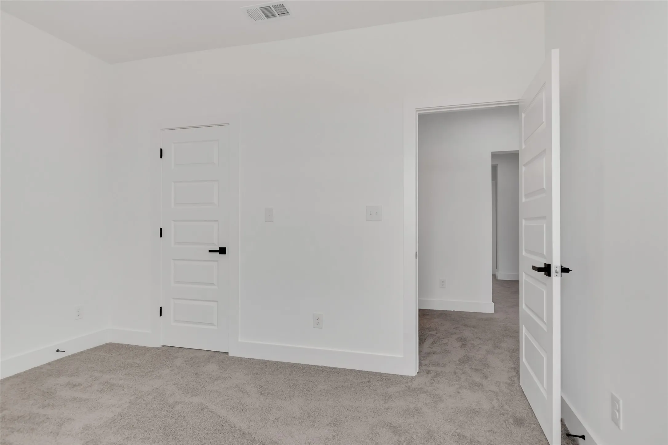 Townhouse For Rent in Dallas County , 3411 Sanjeev Drive, Irving, Texas 75060, 3 Bedroom, 3 Bathroom, 2 Garage spaces, 2,230 Sqft, built in 2024, mls#21365774, Real Estate Agent in Irving, Homes For Rent in Dallas county, Homes For Rent in Irving, Realtor in Irving Texas, Real Estate Brokerage Independent Realty Texas, Luminita Cordes Realtor