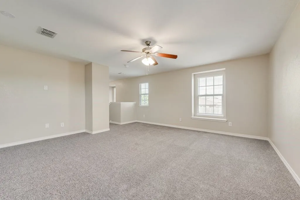 Single Family Residence For Rent in Kaufman County , 123 Southwestern Drive, Forney, Texas 75126, 4 Bedroom, 3 Bathroom, 2 Garage spaces, 2,517 Sqft, built in 2006, Price $2,350, mls#21365775, Real Estate Agent in Forney, Homes For Rent in Kaufman county, Homes For Rent in Forney, Realtor in Forney Texas, Real Estate Brokerage Independent Realty Texas, Luminita Cordes Realtor