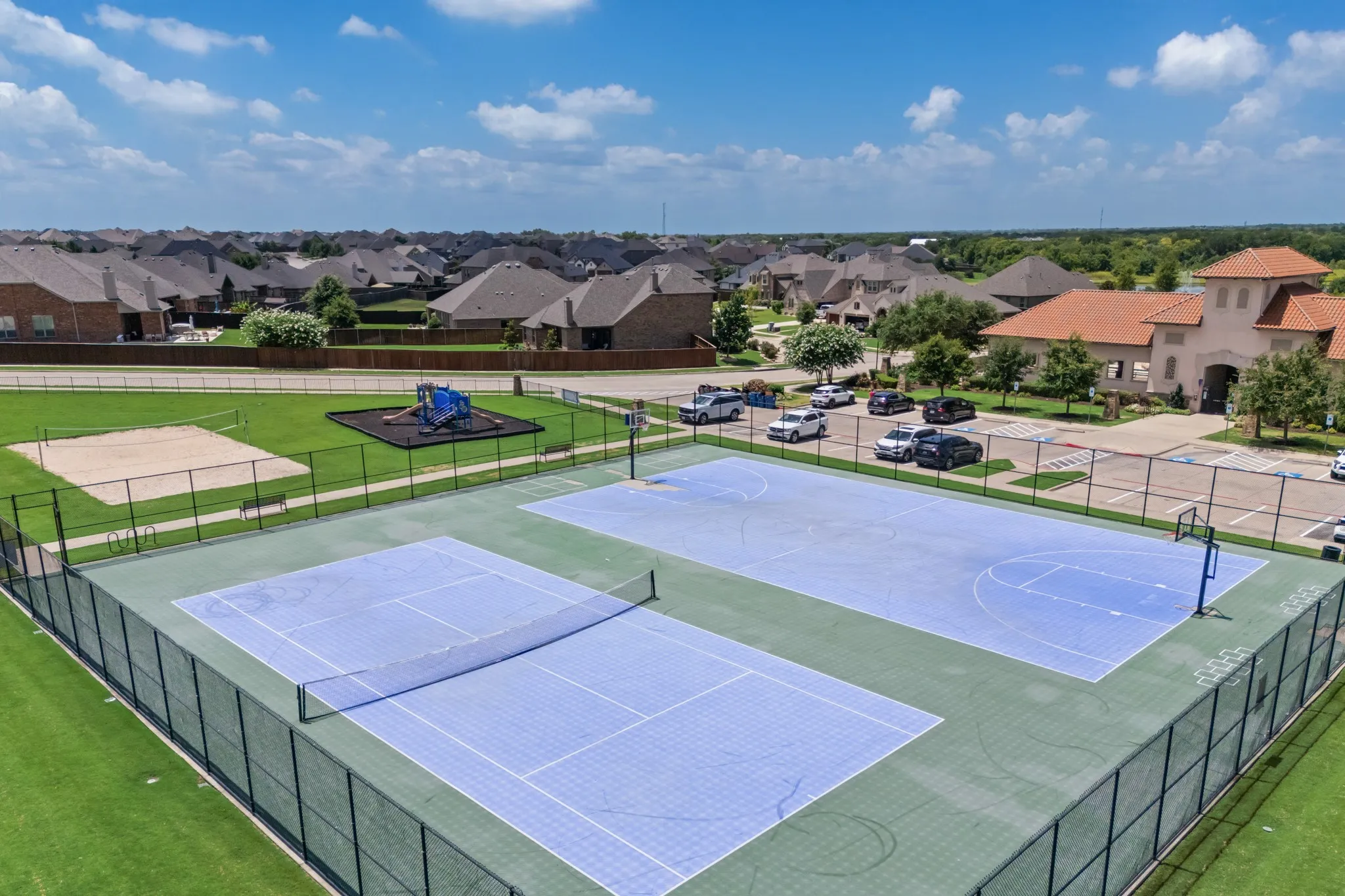 Basketball and tennis court
