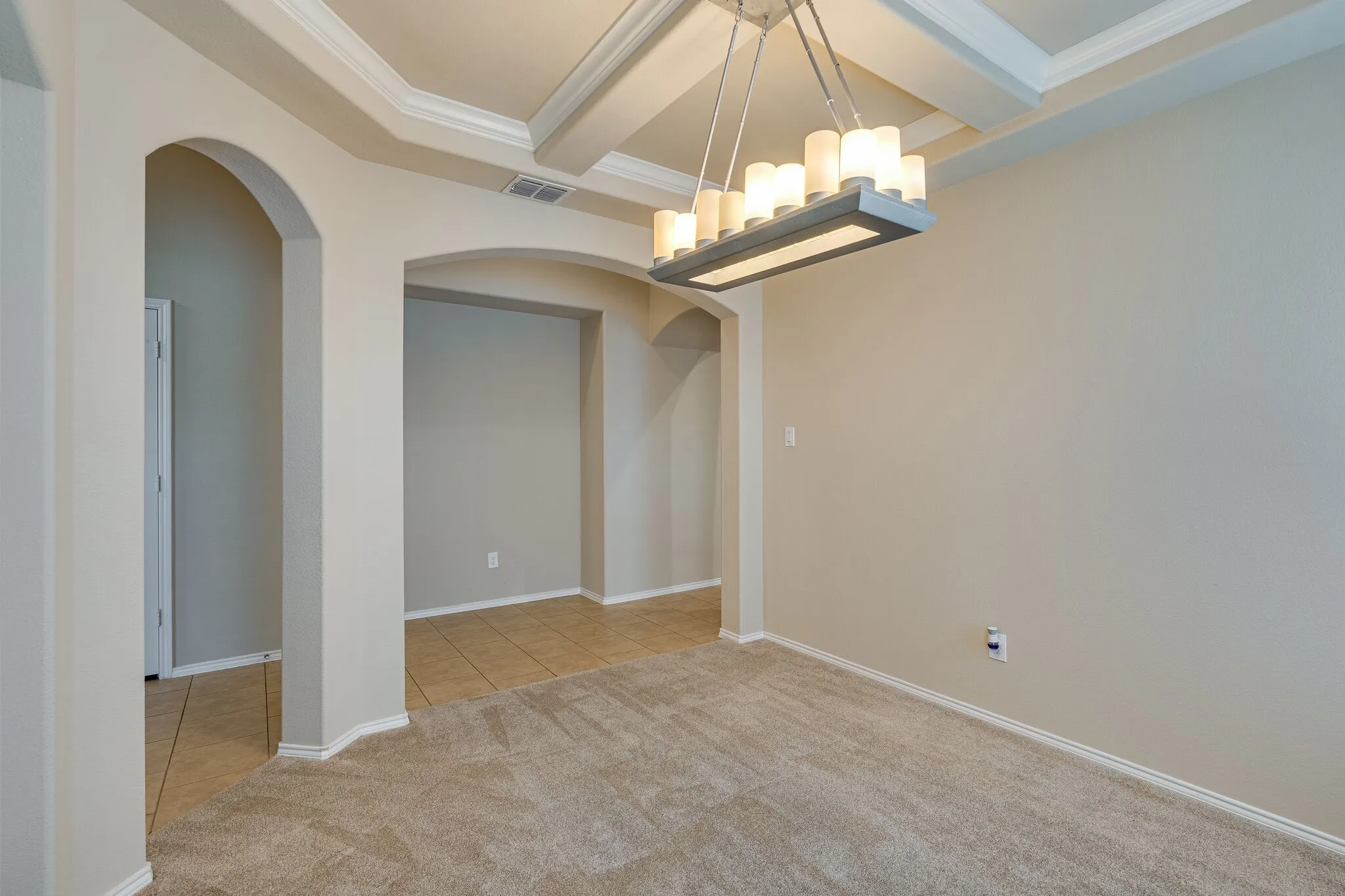 Single Family Residence For Rent in Denton County , 2300 Eppright Drive, Little Elm, Texas 75068, 3 Bedroom, 2 Bathroom, 2 Garage spaces, 2,125 Sqft, built in 2014, mls#21365781, Real Estate Agent in Little Elm, Homes For Rent in Denton county, Homes For Rent in Little Elm, Realtor in Little Elm Texas, Real Estate Brokerage Independent Realty Texas, Luminita Cordes Realtor