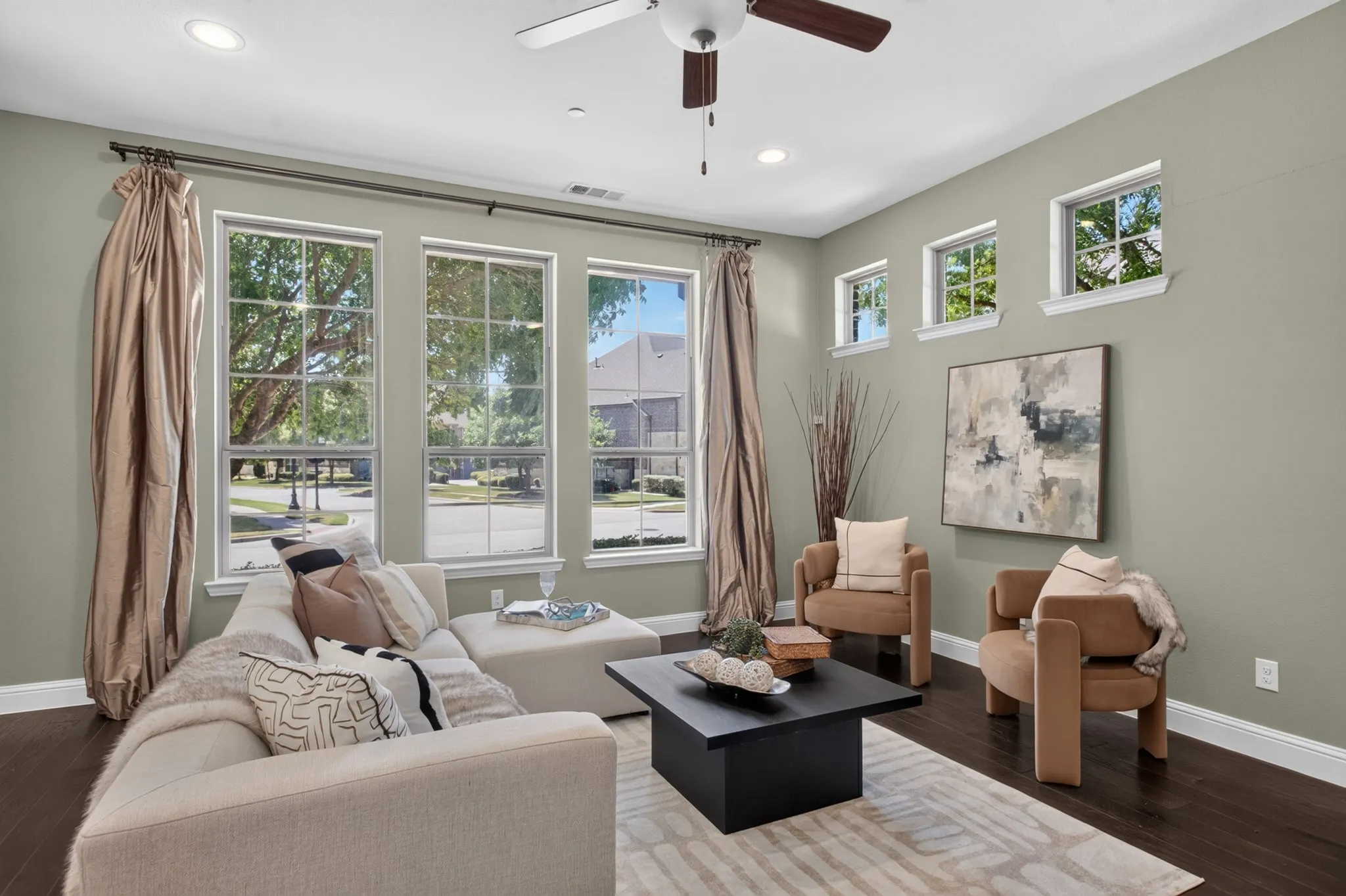 Townhouse For Sale in Collin County , 7224 Chief Spotted Tail Drive, Mc Kinney, Texas 75070, 3 Bedroom, 3 Bathroom, 2 Garage spaces, 2,282 Sqft, built in 2018, Price $439,900, mls#21354196, Real Estate Agent in Mc Kinney, Homes For Sale in Collin county, Homes For Sale in Mc Kinney, Realtor in Mc Kinney Texas, Real Estate Brokerage Independent Realty Texas, Luminita Cordes Realtor