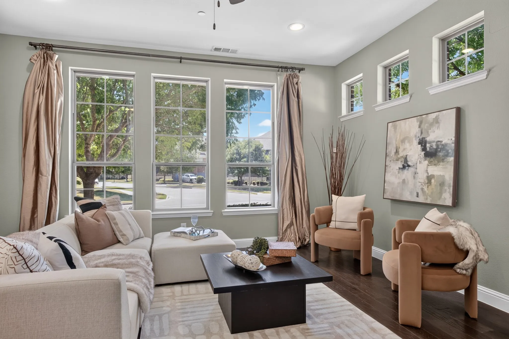 Townhouse For Sale in Collin County , 7224 Chief Spotted Tail Drive, Mc Kinney, Texas 75070, 3 Bedroom, 3 Bathroom, 2 Garage spaces, 2,282 Sqft, built in 2018, Price $439,900, mls#21354196, Real Estate Agent in Mc Kinney, Homes For Sale in Collin county, Homes For Sale in Mc Kinney, Realtor in Mc Kinney Texas, Real Estate Brokerage Independent Realty Texas, Luminita Cordes Realtor