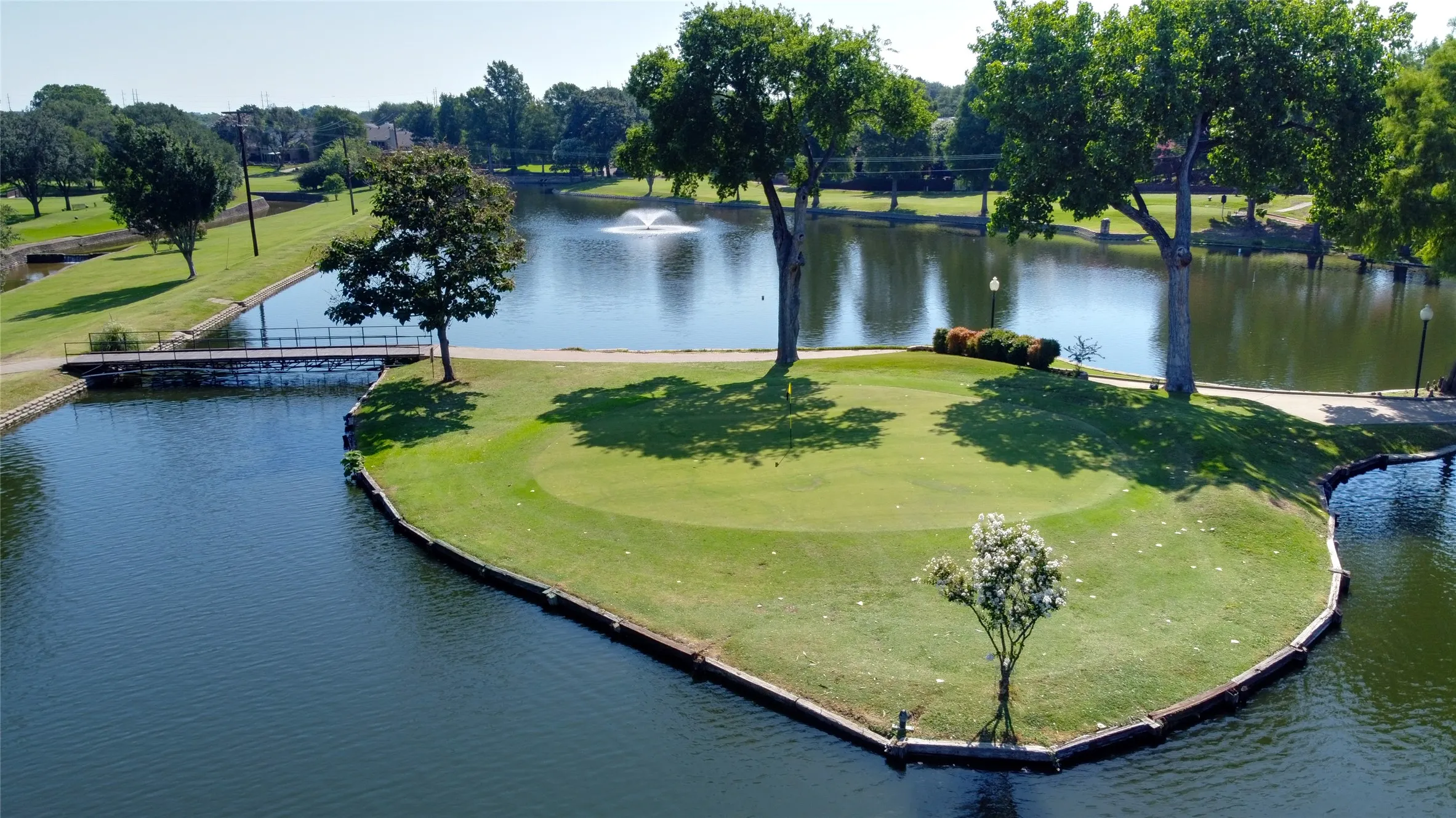 9th hole