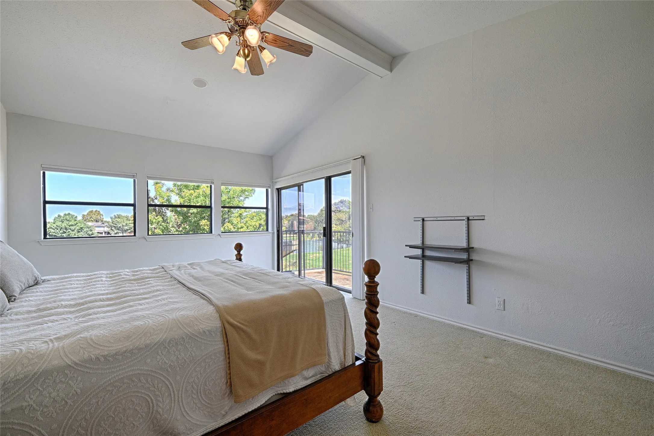 Primary Bedroom with 2 large walkin closets
