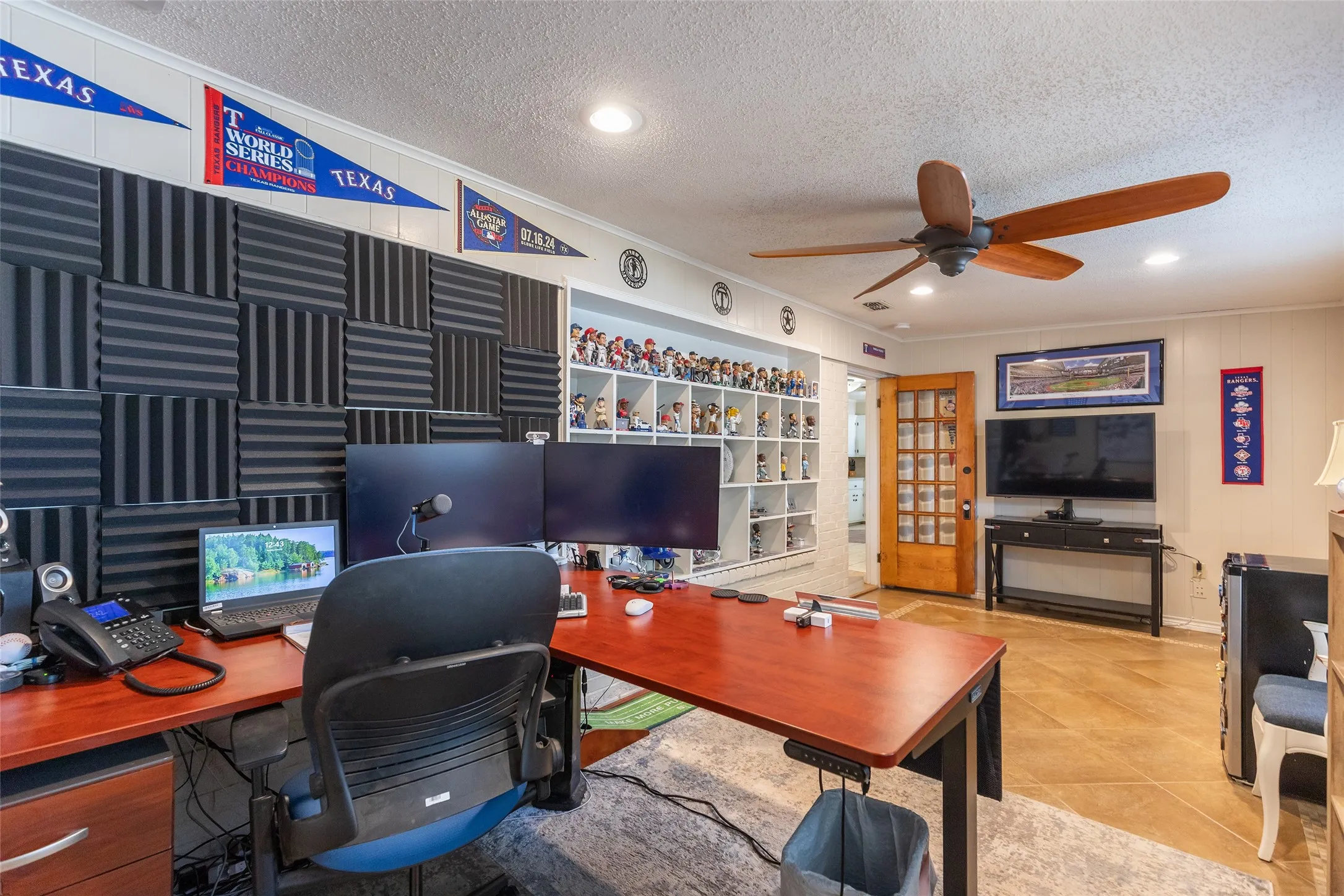Single Family Residence For Sale in Taylor County , 4002 Ligustrum Drive, Abilene, Texas 79605, 4 Bedroom, 2 Bathroom, 2 Garage spaces, 2,425 Sqft, built in 1968, mls#21365148, Real Estate Agent in Abilene, Homes For Sale in Taylor county, Homes For Sale in Abilene, Realtor in Abilene Texas, Real Estate Brokerage Independent Realty Texas, Luminita Cordes Realtor