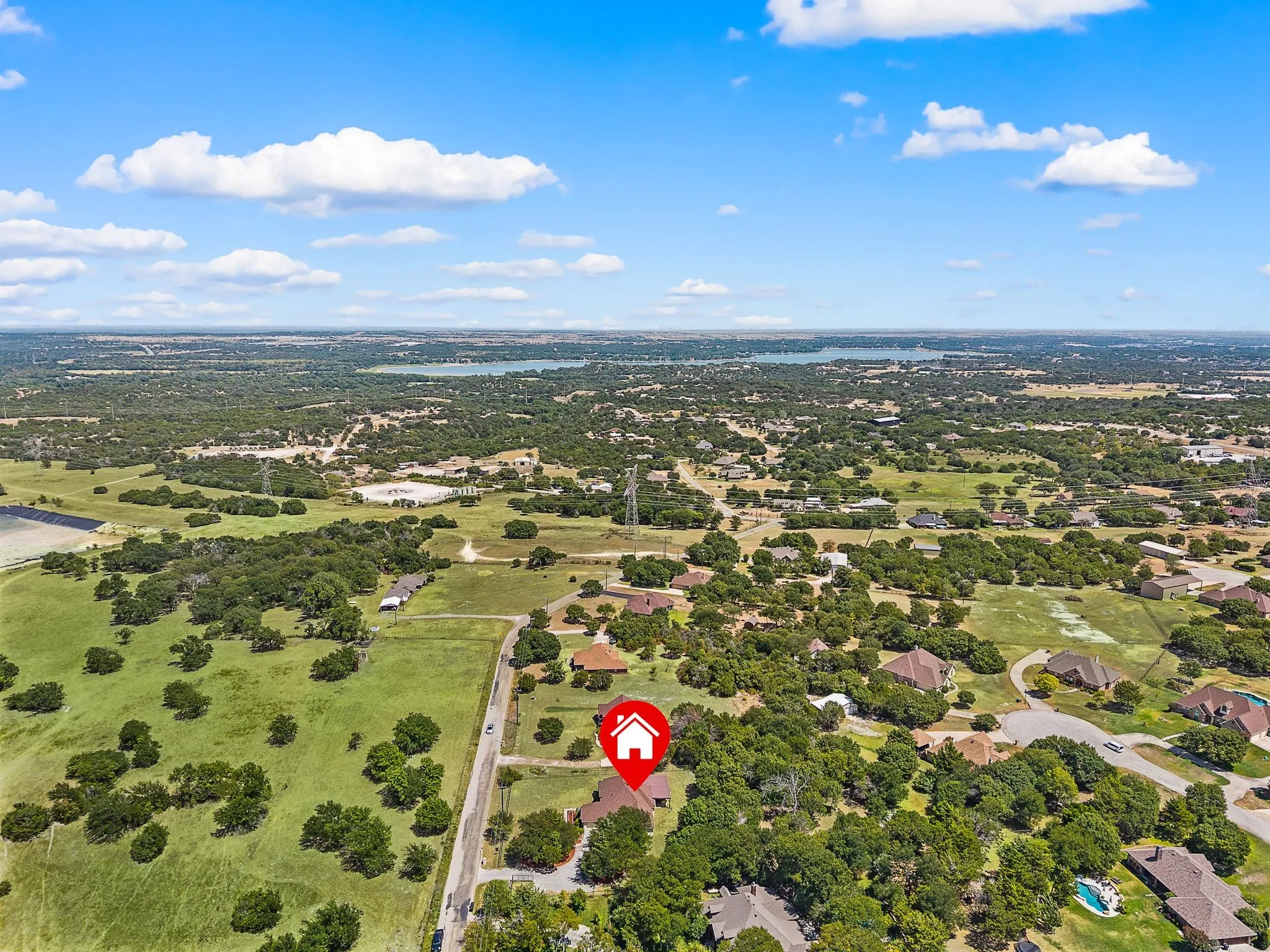 Single Family Residence For Sale in Parker County , 791 Trailwood Drive, Weatherford, Texas 76085, 4 Bedroom, 3 Bathroom, 2 Garage spaces, 2,438 Sqft, built in 2006, mls#21357778, Real Estate Agent in Weatherford, Homes For Sale in Parker county, Homes For Sale in Weatherford, Realtor in Weatherford Texas, Real Estate Brokerage Independent Realty Texas, Luminita Cordes Realtor