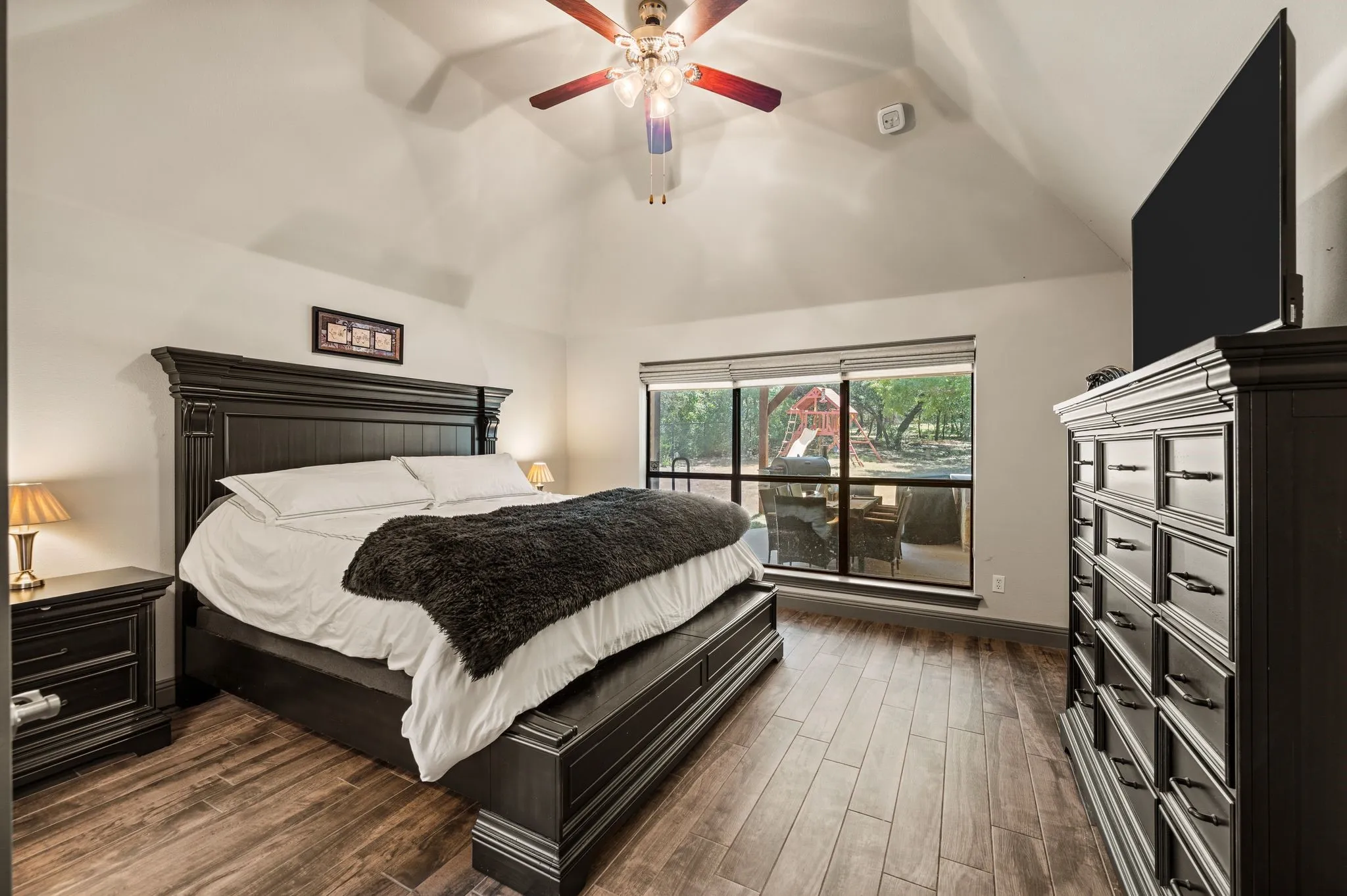 Single Family Residence For Sale in Parker County , 791 Trailwood Drive, Weatherford, Texas 76085, 4 Bedroom, 3 Bathroom, 2 Garage spaces, 2,438 Sqft, built in 2006, mls#21357778, Real Estate Agent in Weatherford, Homes For Sale in Parker county, Homes For Sale in Weatherford, Realtor in Weatherford Texas, Real Estate Brokerage Independent Realty Texas, Luminita Cordes Realtor