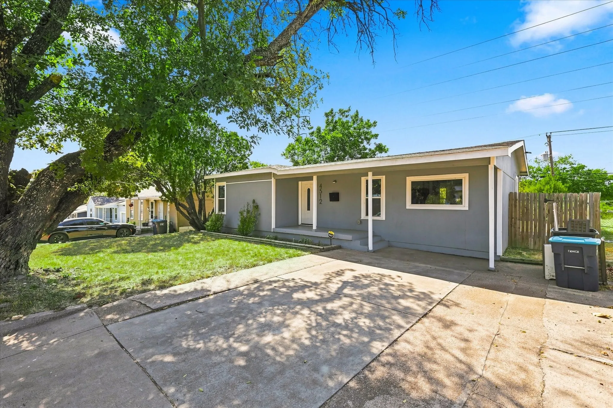 Single Family Residence For Sale in Tarrant County , 4512 Wabash Avenue, Fort Worth, Texas 76133, 4 Bedroom, 2 Bathroom, Garage spaces, 1,708 Sqft, built in 1949, Price $240,000, mls#21359317, Real Estate Agent in Fort Worth, Homes For Sale in Tarrant county, Homes For Sale in Fort Worth, Realtor in Fort Worth Texas, Real Estate Brokerage Independent Realty Texas, Luminita Cordes Realtor