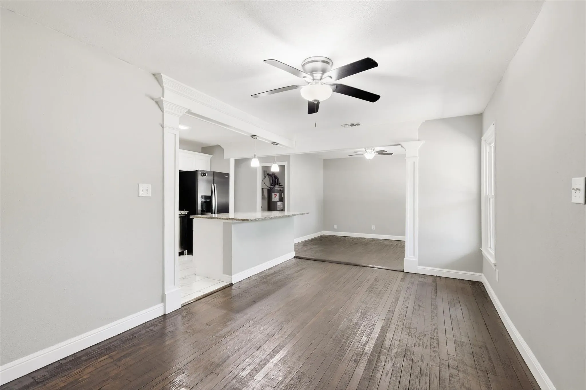 Single Family Residence For Sale in Tarrant County , 4512 Wabash Avenue, Fort Worth, Texas 76133, 4 Bedroom, 2 Bathroom, Garage spaces, 1,708 Sqft, built in 1949, Price $240,000, mls#21359317, Real Estate Agent in Fort Worth, Homes For Sale in Tarrant county, Homes For Sale in Fort Worth, Realtor in Fort Worth Texas, Real Estate Brokerage Independent Realty Texas, Luminita Cordes Realtor