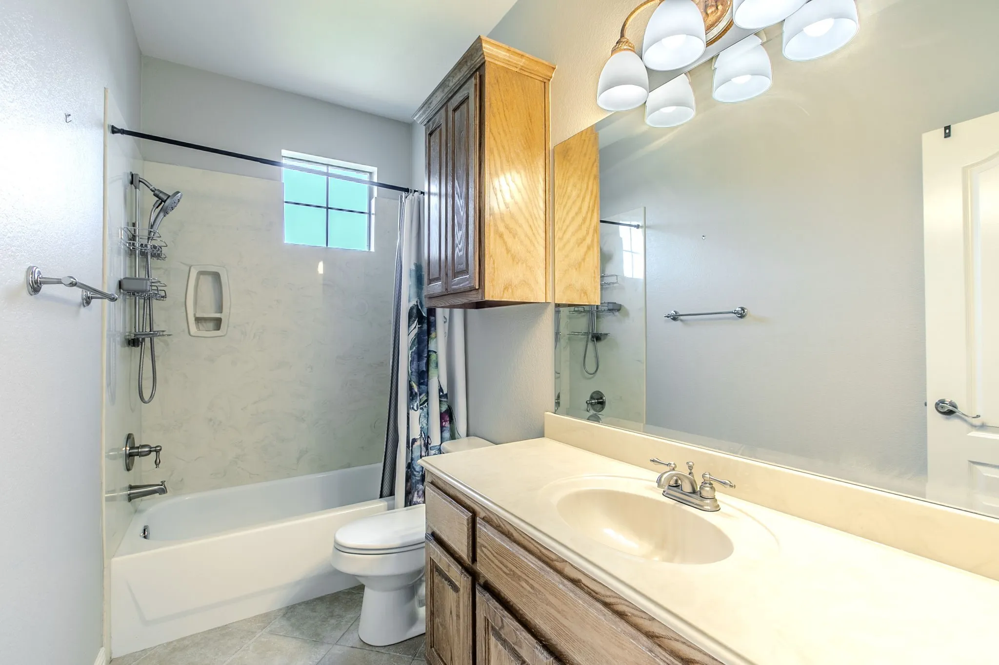 Single Family Residence For Sale in Kaufman County , 3133 Belmont Lane, Terrell, Texas 75160, 4 Bedroom, 3 Bathroom, 3 Garage spaces, 3,226 Sqft, built in 2005, mls#21365548, Real Estate Agent in Terrell, Homes For Sale in Kaufman county, Homes For Sale in Terrell, Realtor in Terrell Texas, Real Estate Brokerage Independent Realty Texas, Luminita Cordes Realtor