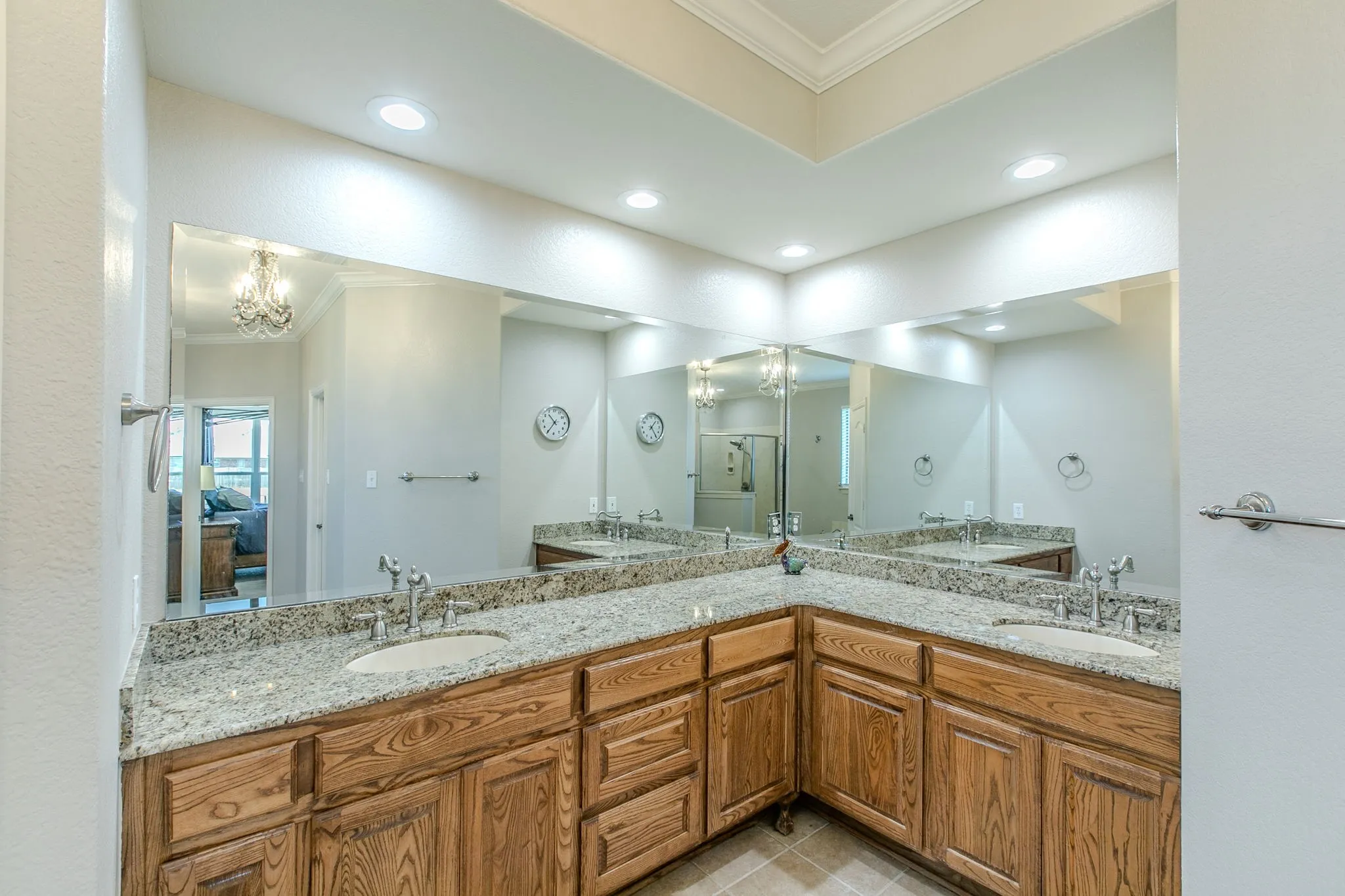 Single Family Residence For Sale in Kaufman County , 3133 Belmont Lane, Terrell, Texas 75160, 4 Bedroom, 3 Bathroom, 3 Garage spaces, 3,226 Sqft, built in 2005, mls#21365548, Real Estate Agent in Terrell, Homes For Sale in Kaufman county, Homes For Sale in Terrell, Realtor in Terrell Texas, Real Estate Brokerage Independent Realty Texas, Luminita Cordes Realtor